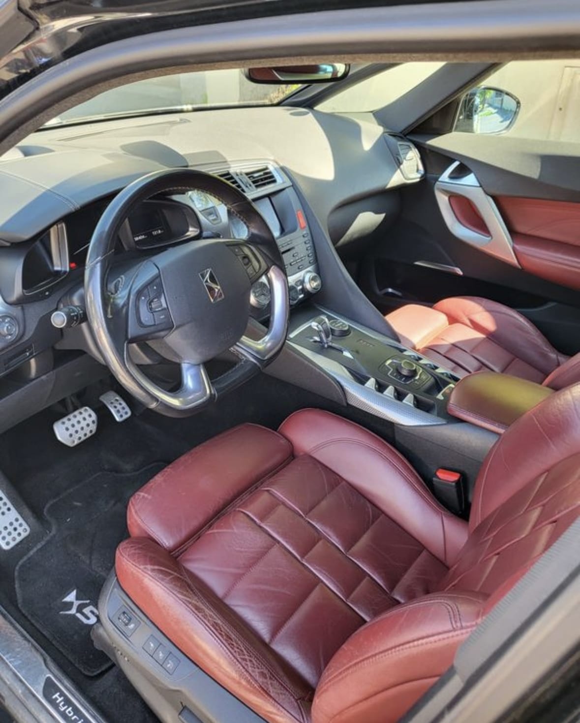 Citroen DS5 avec GPS