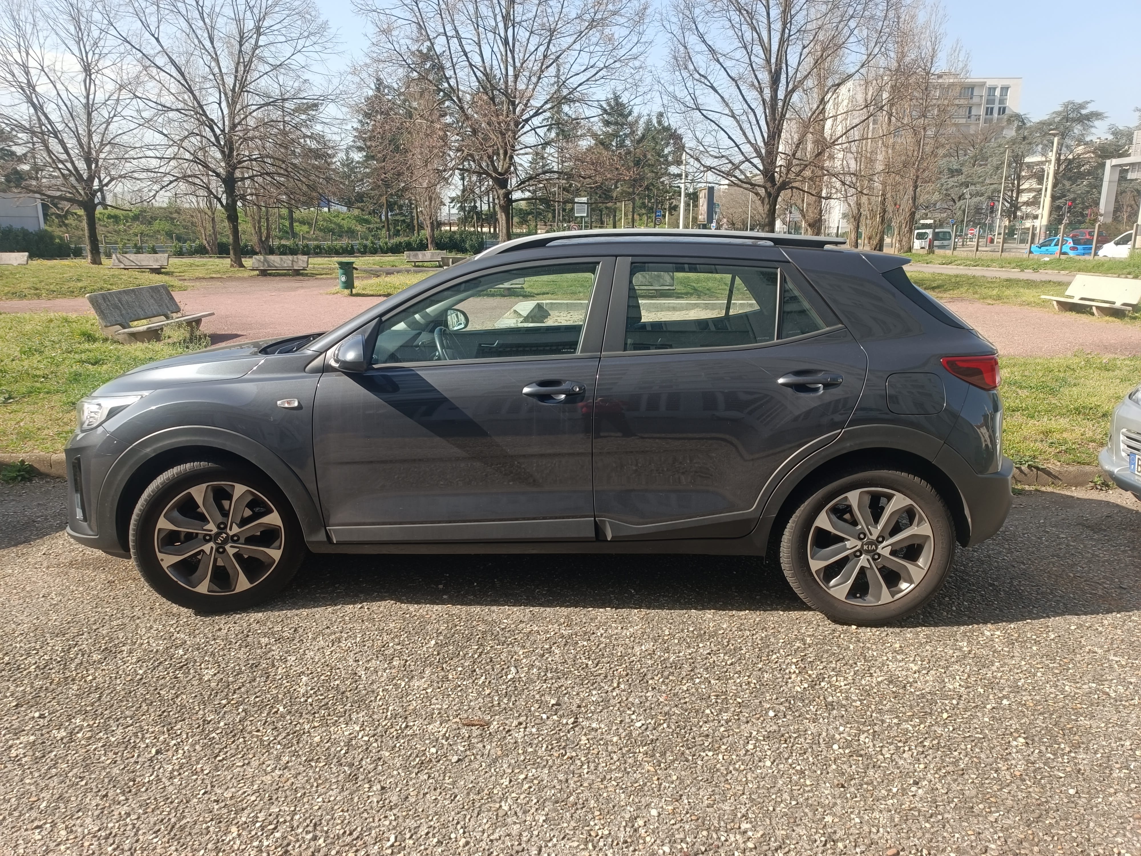 Kia Stonic 1.0 avec Apple CarPlay