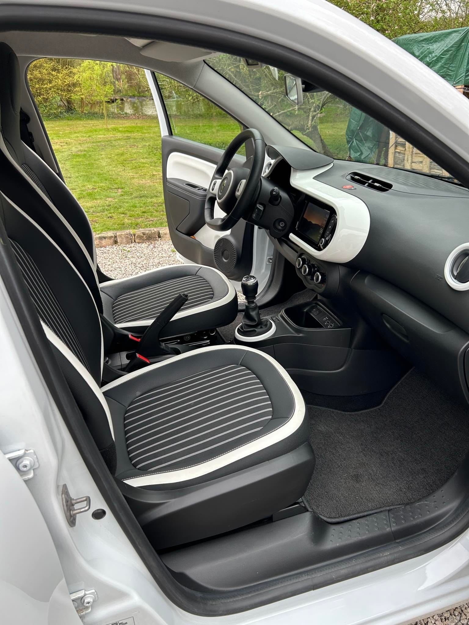 Renault Twingo III avec Caméra de recul