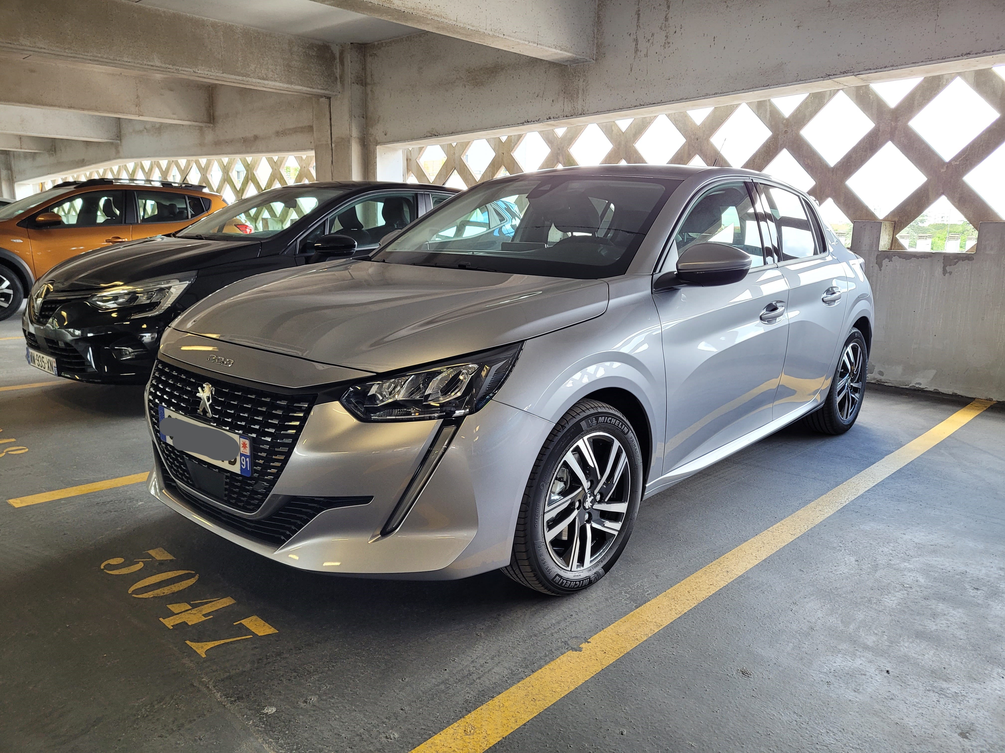 Peugeot 208 -BVA-1.2-Essence-066, 2021, Essence 98, automatique