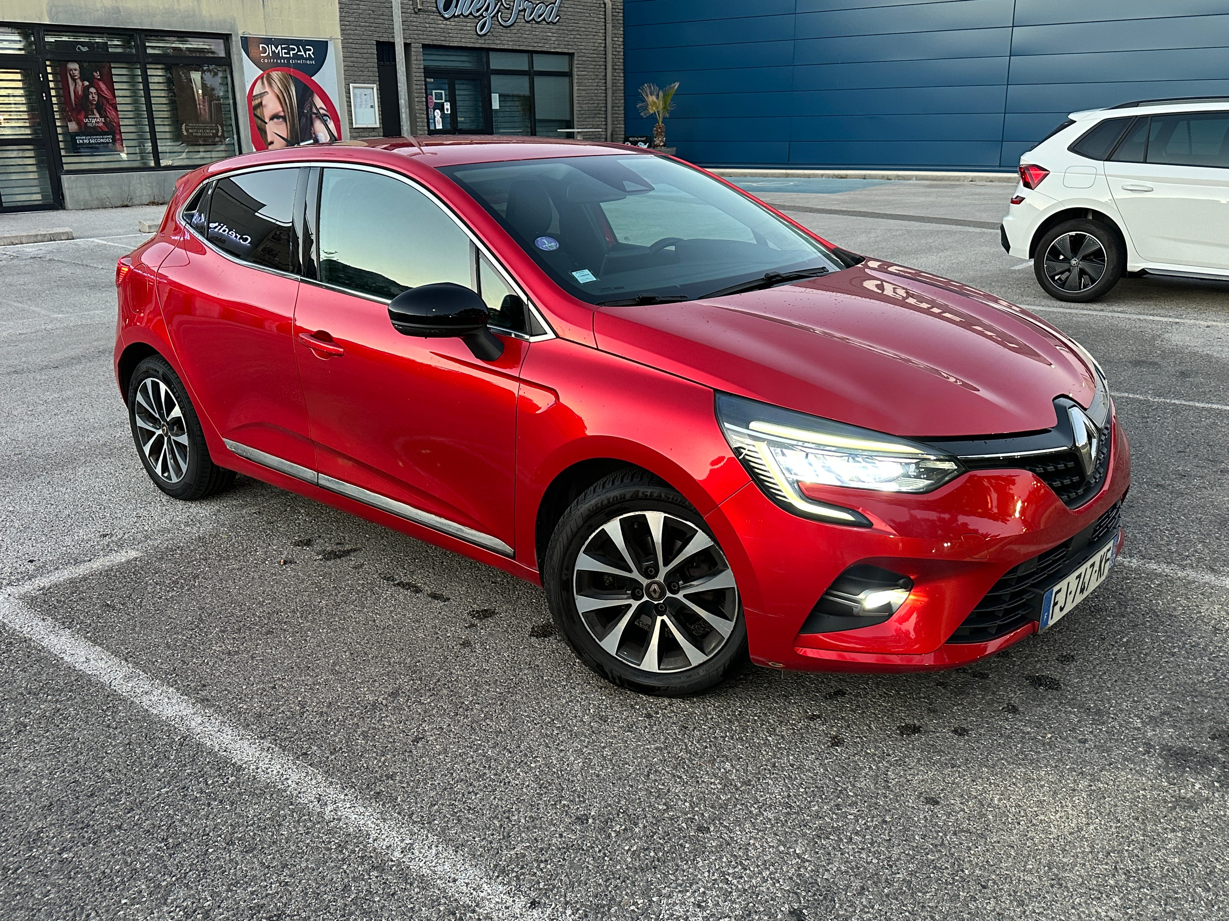 Renault Clio 1.0 TCE 100 cv INTENS, 2019, Essence 95
