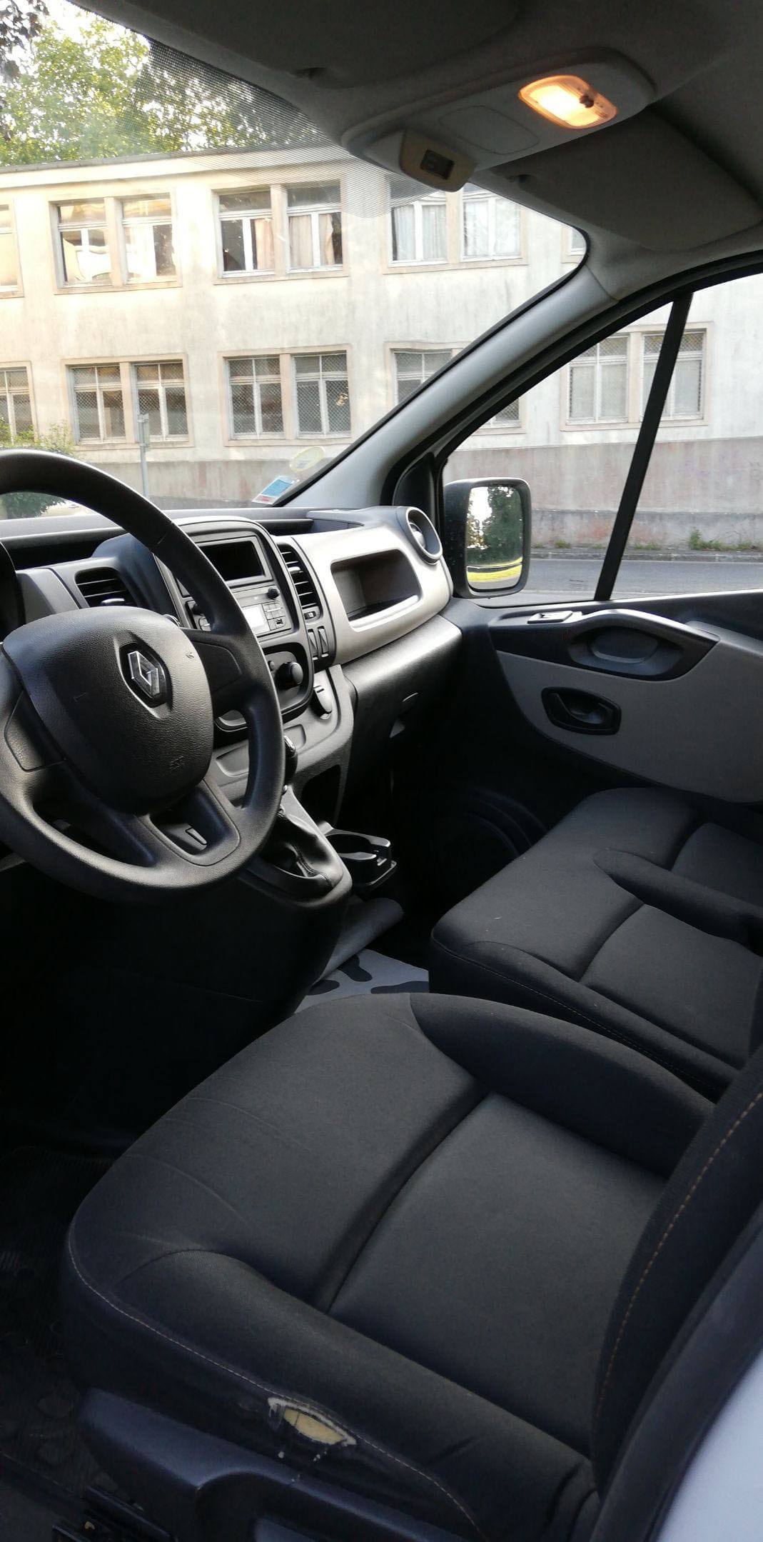 Renault Trafic avec Port USB