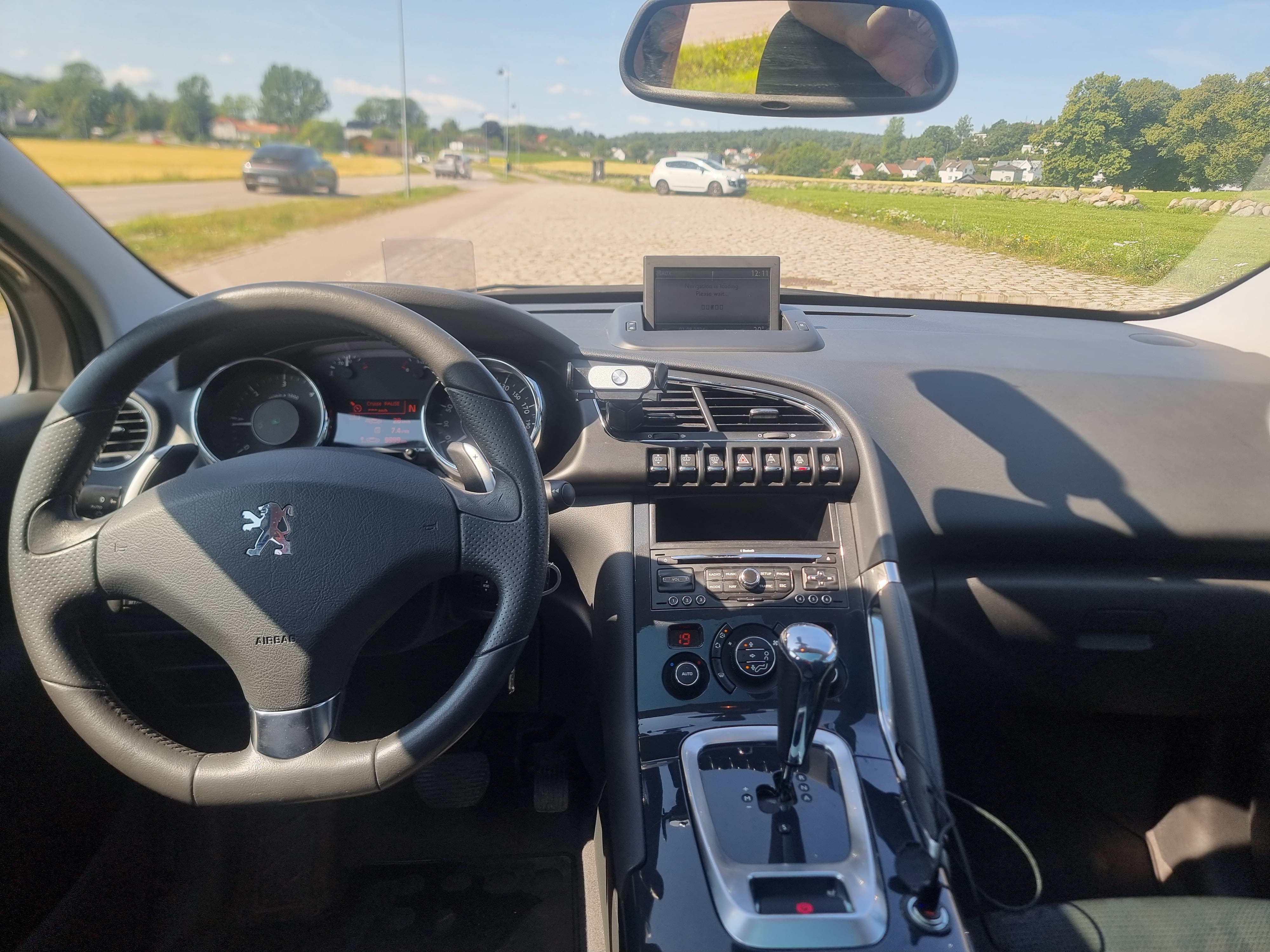 Peugeot 3008 med Lydinngang