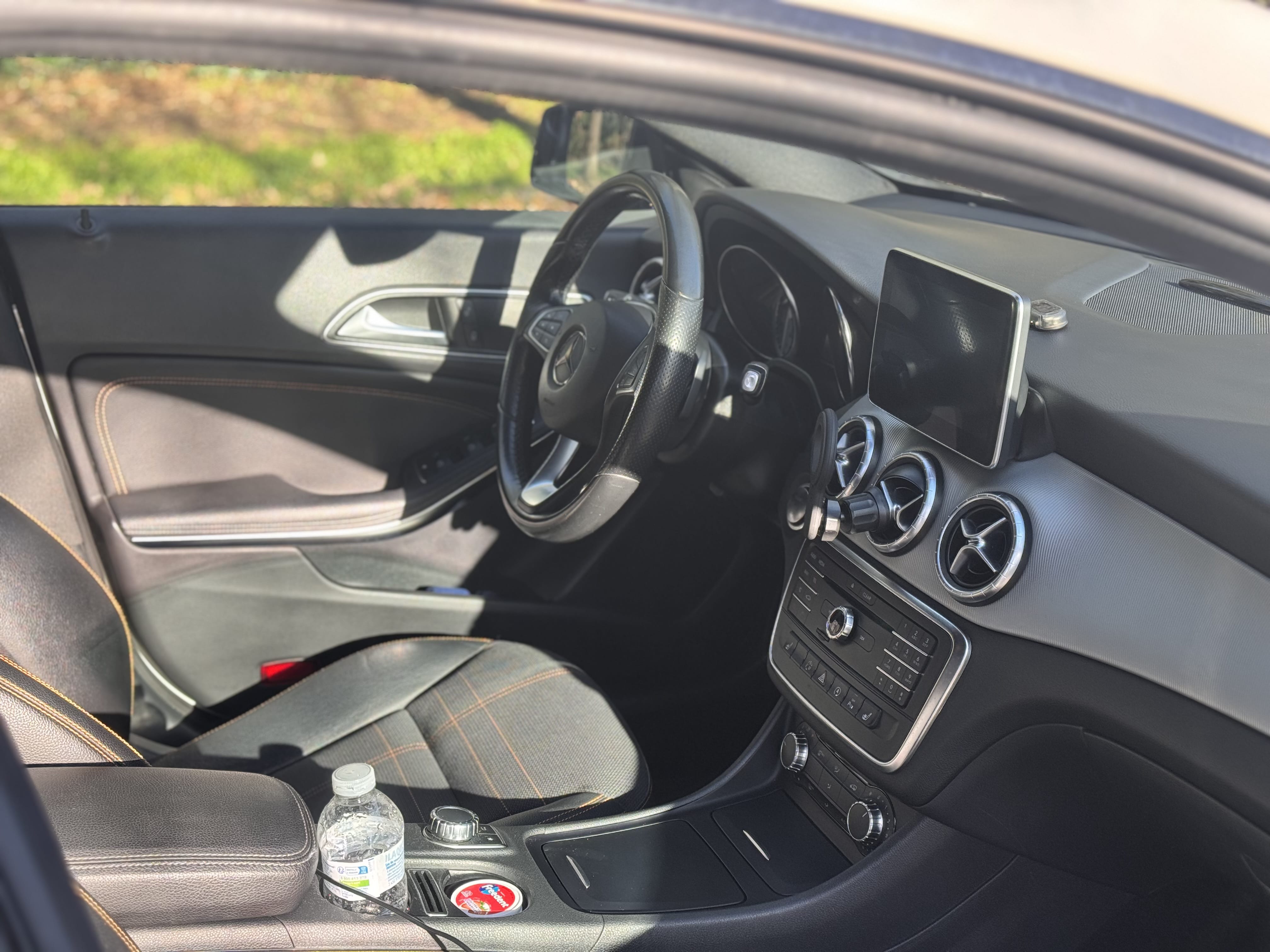 Mercedes-Benz Classe CLA Shooting Break avec Entrée audio / iPod