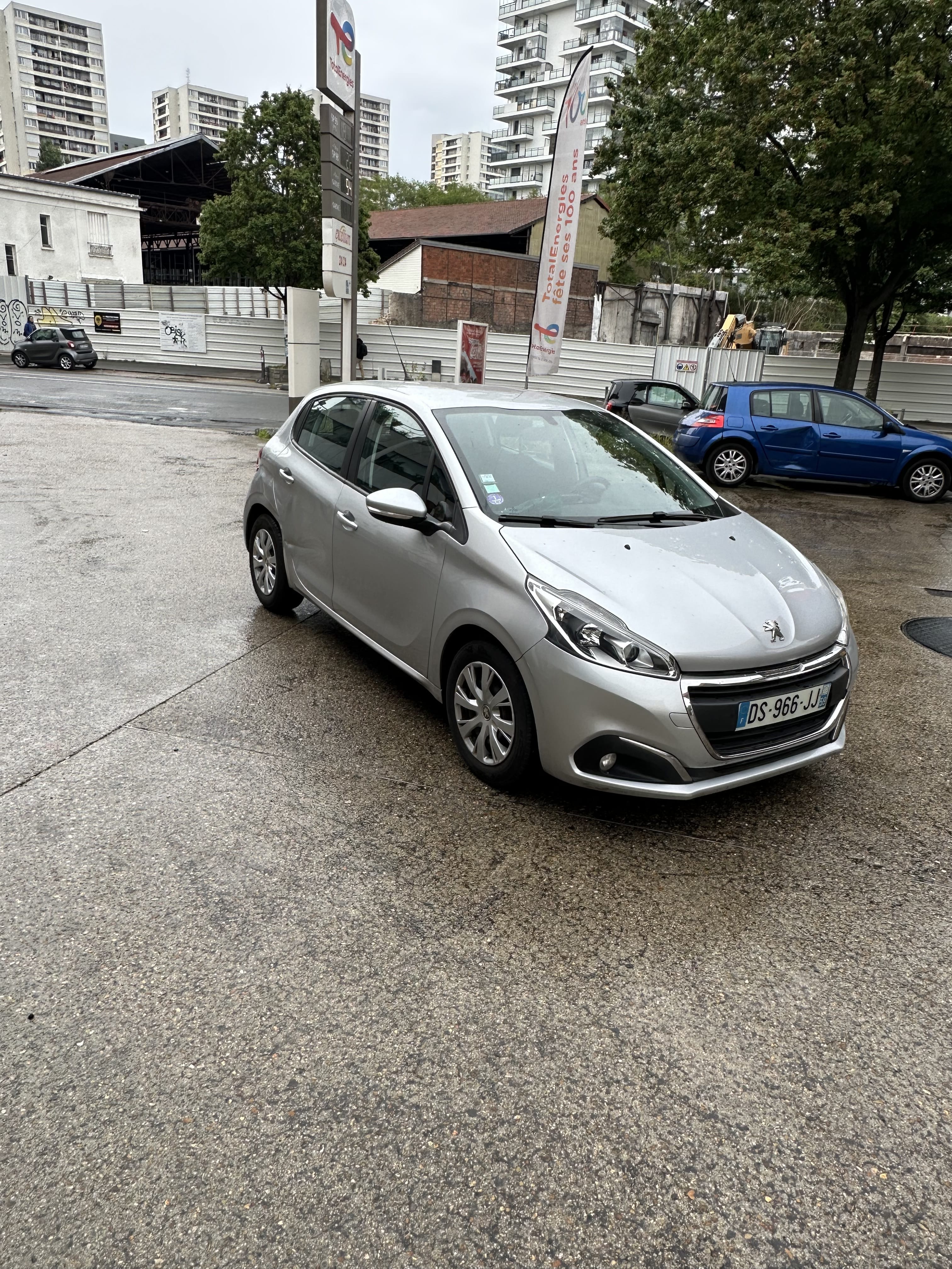 Peugeot 208 avec Audio Bluetooth