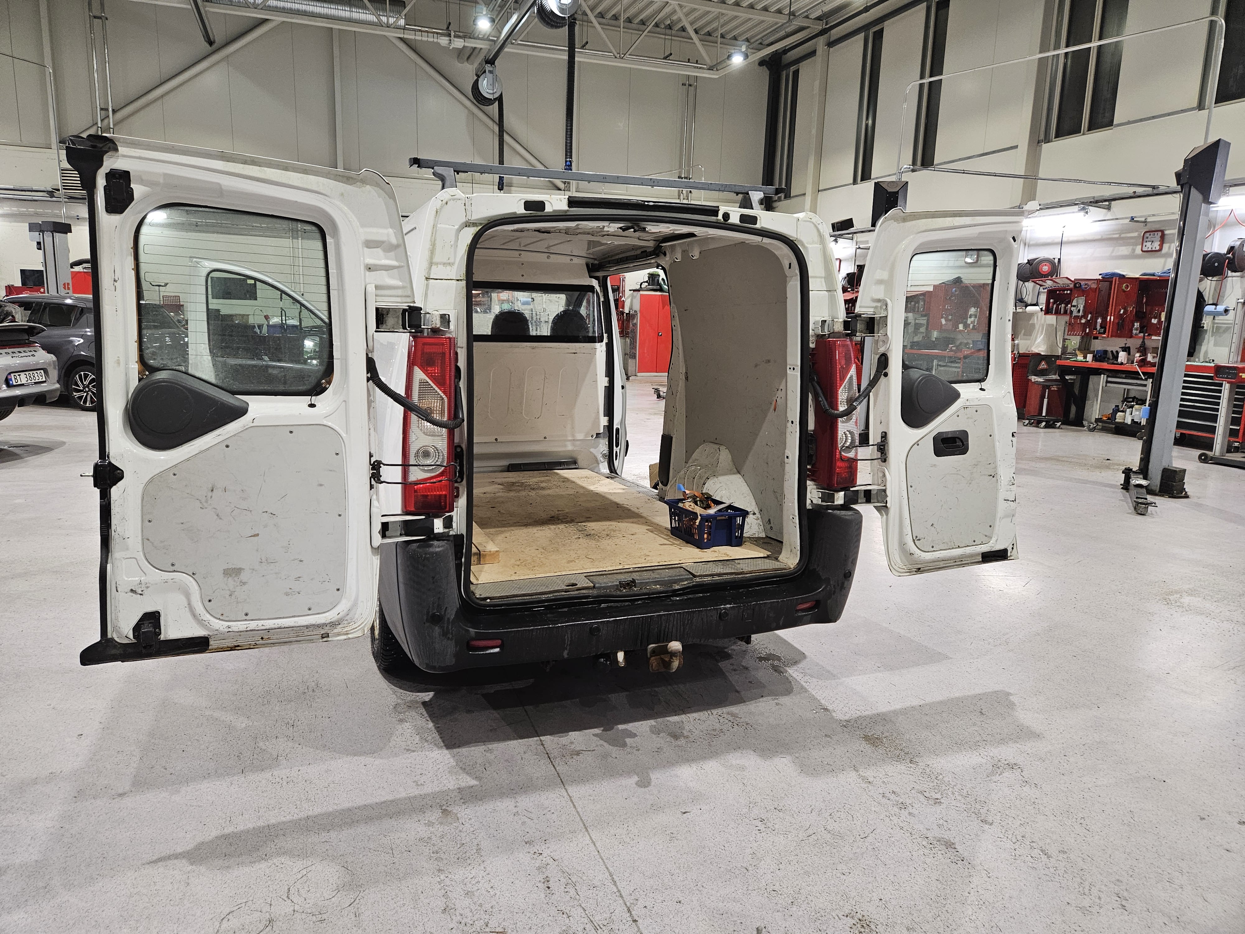 Citroen Jumpy med Lydinngang