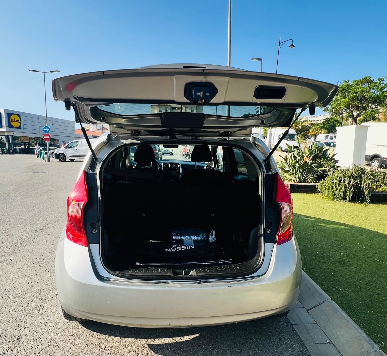 Nissan Note AUTOMÁTICO met Bluetooth audio