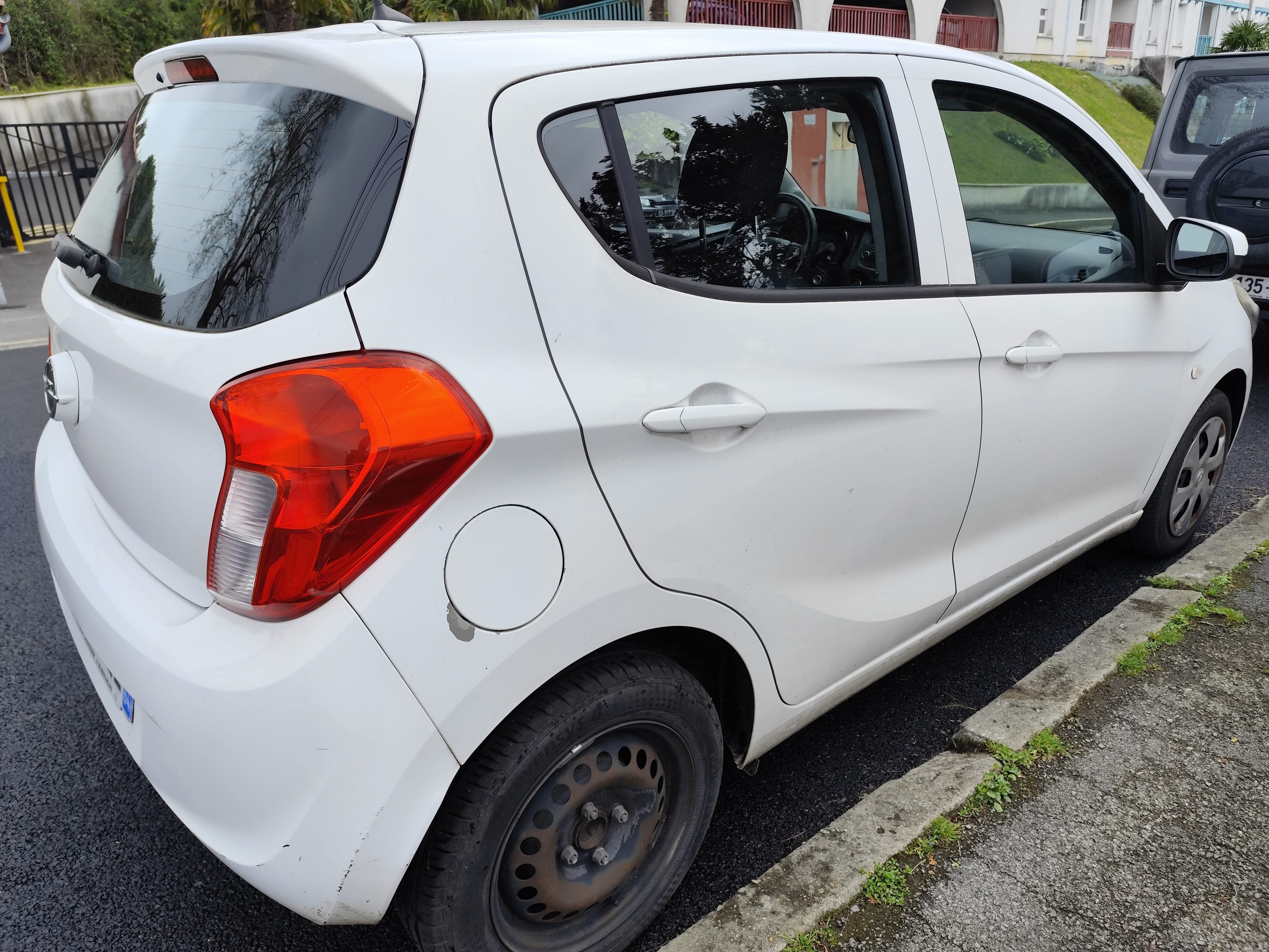 Opel Karl avec Climatisation