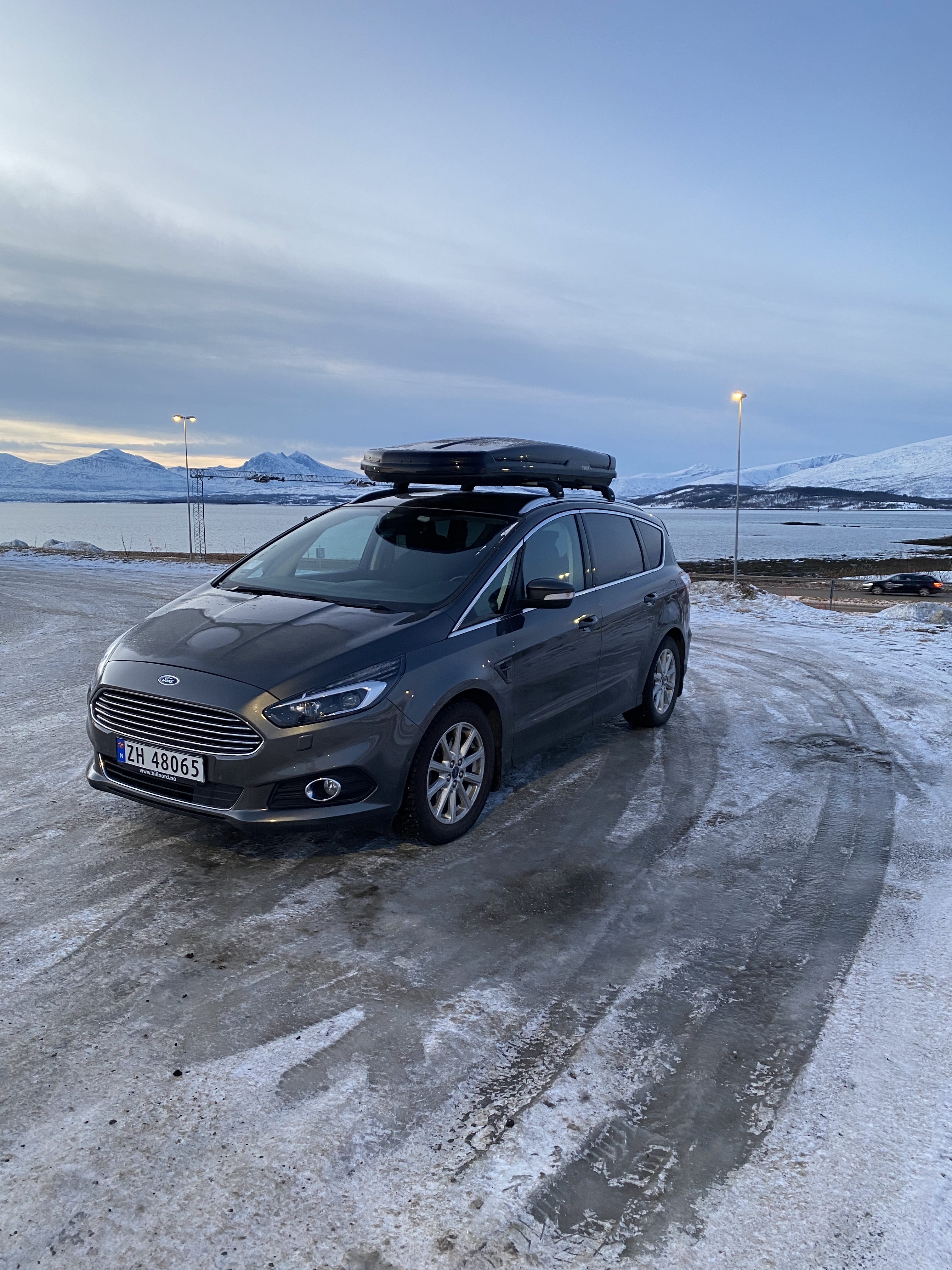 Ford S-Max 2,0 TDCI 4wd, 7 seter god plass og takboks, 2016, Diesel, automatisch, 7 zitplaatsen