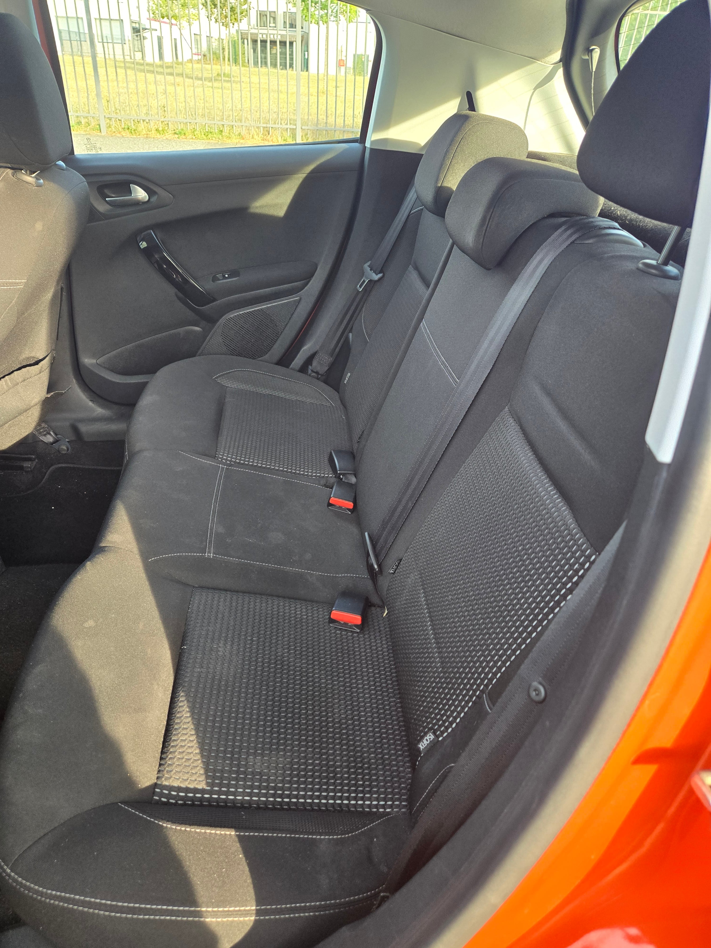 Peugeot 208 avec Quatre roues motrices