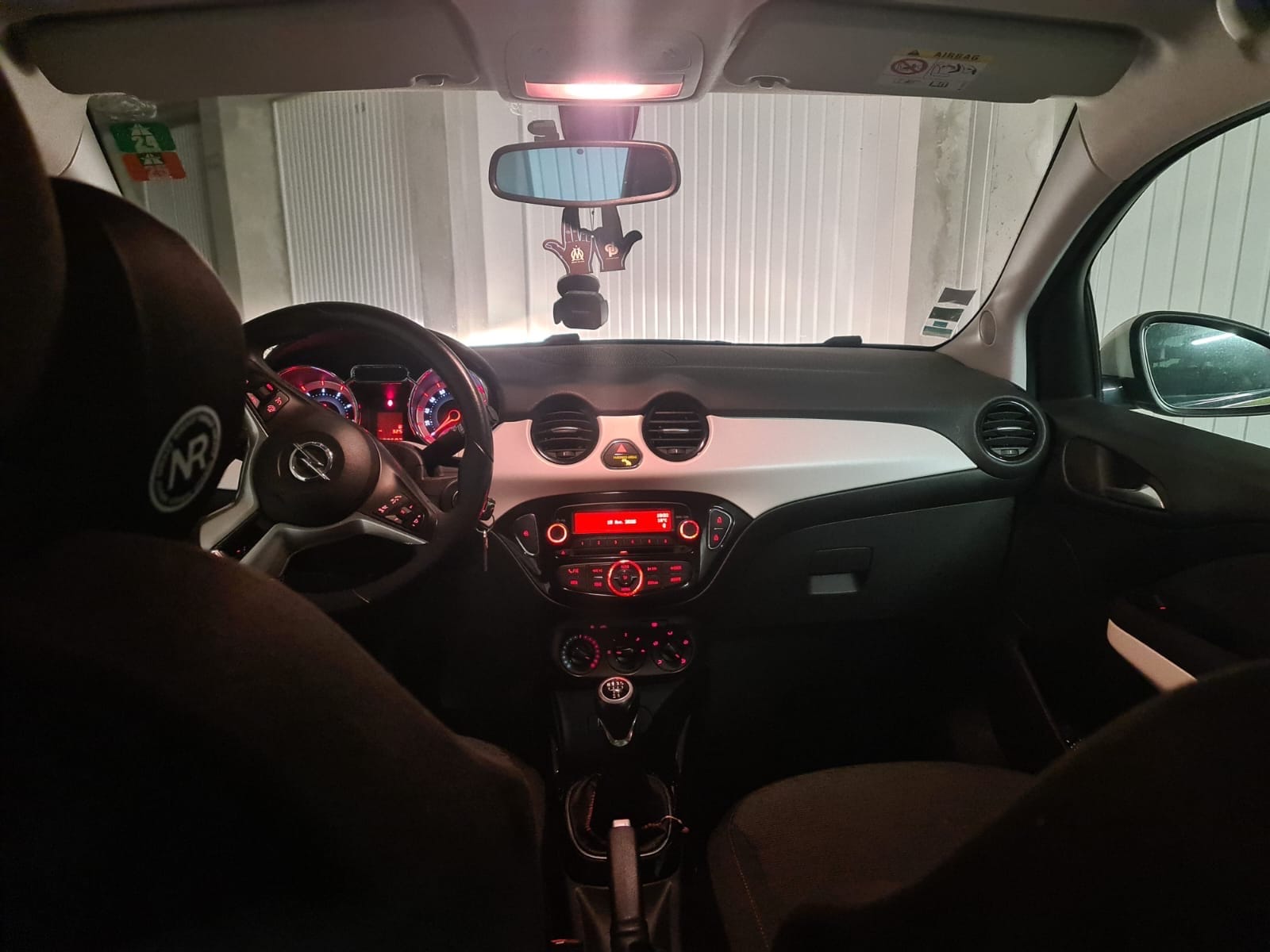 Opel Adam avec Siège bébé