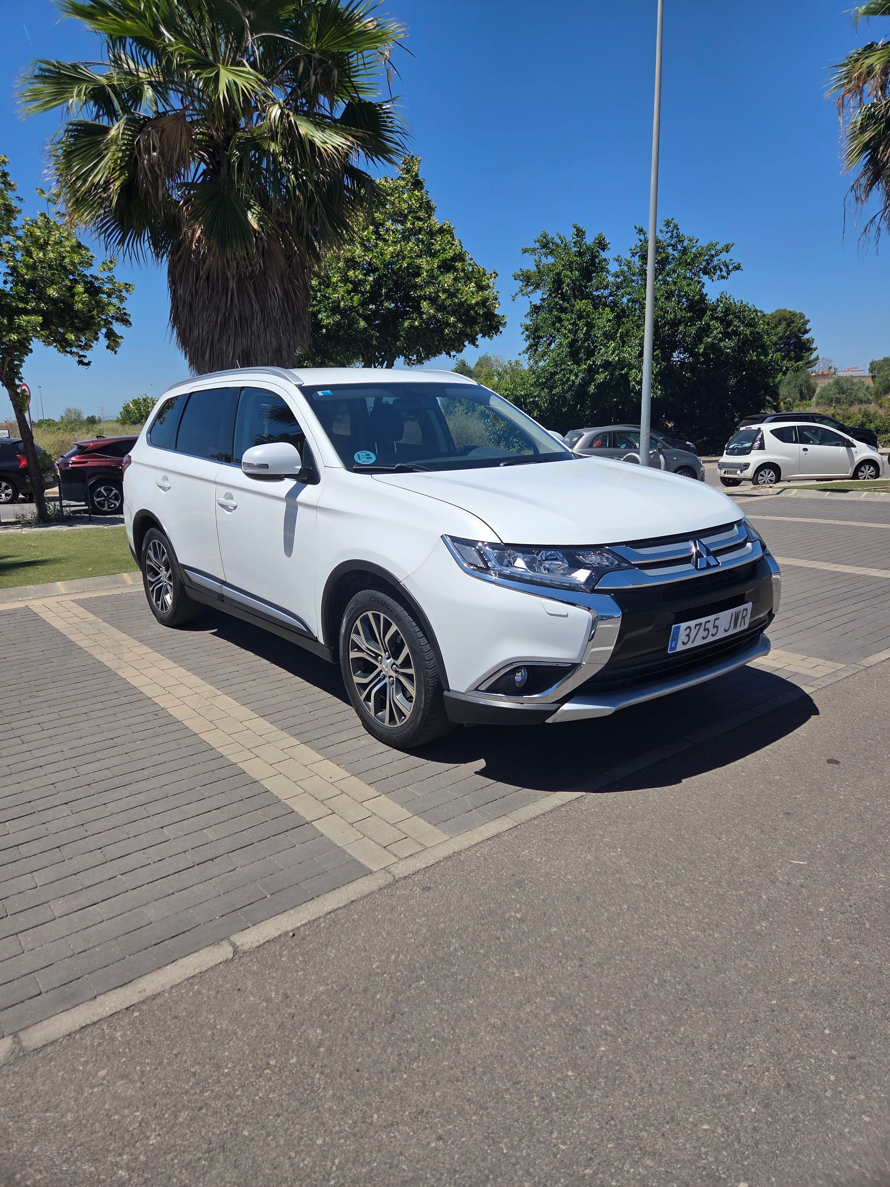 Mitsubishi Outlander Sport LE, 2017, 7 plazas