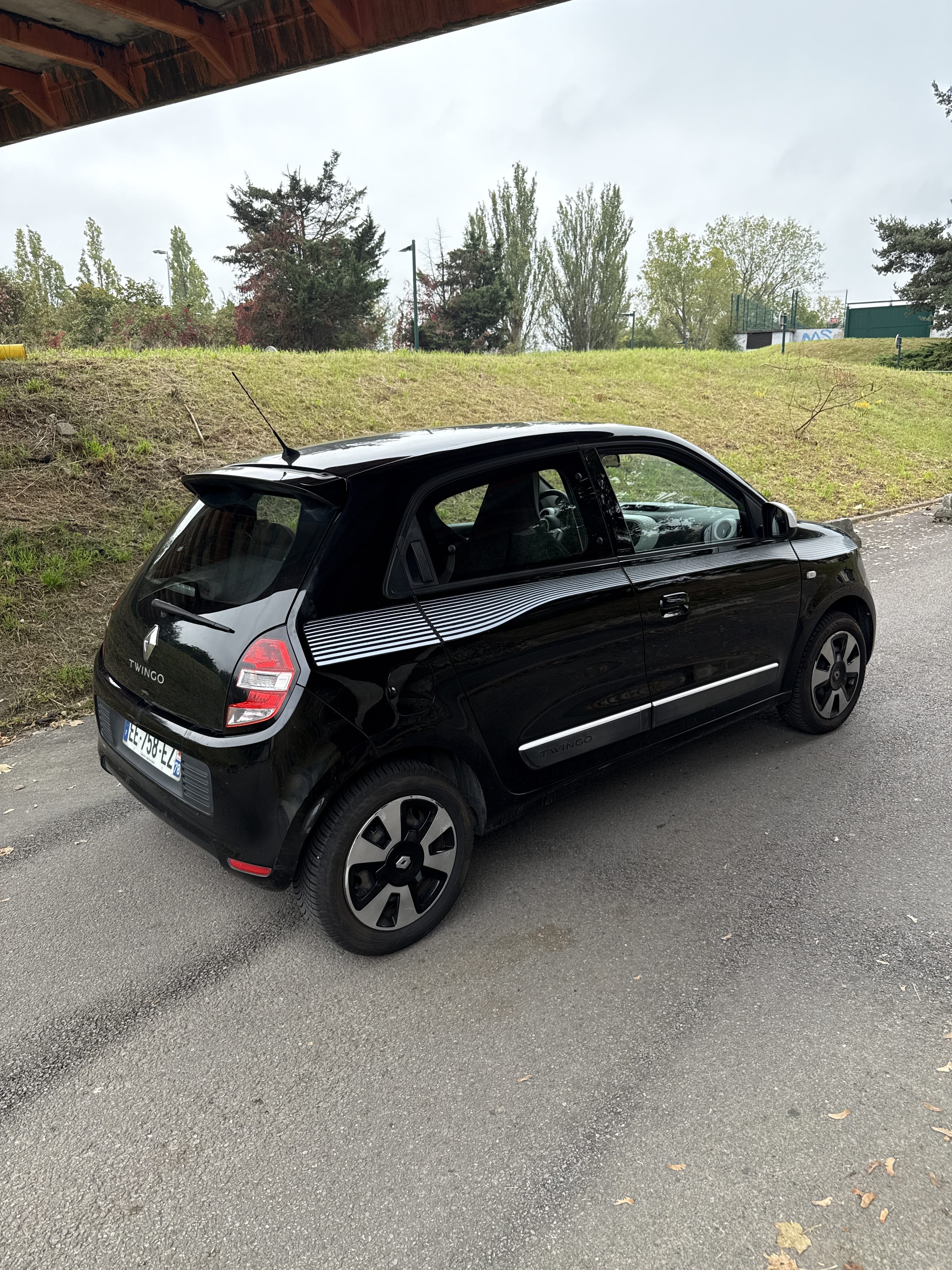 Renault Twingo III avec Régulateur de vitesse