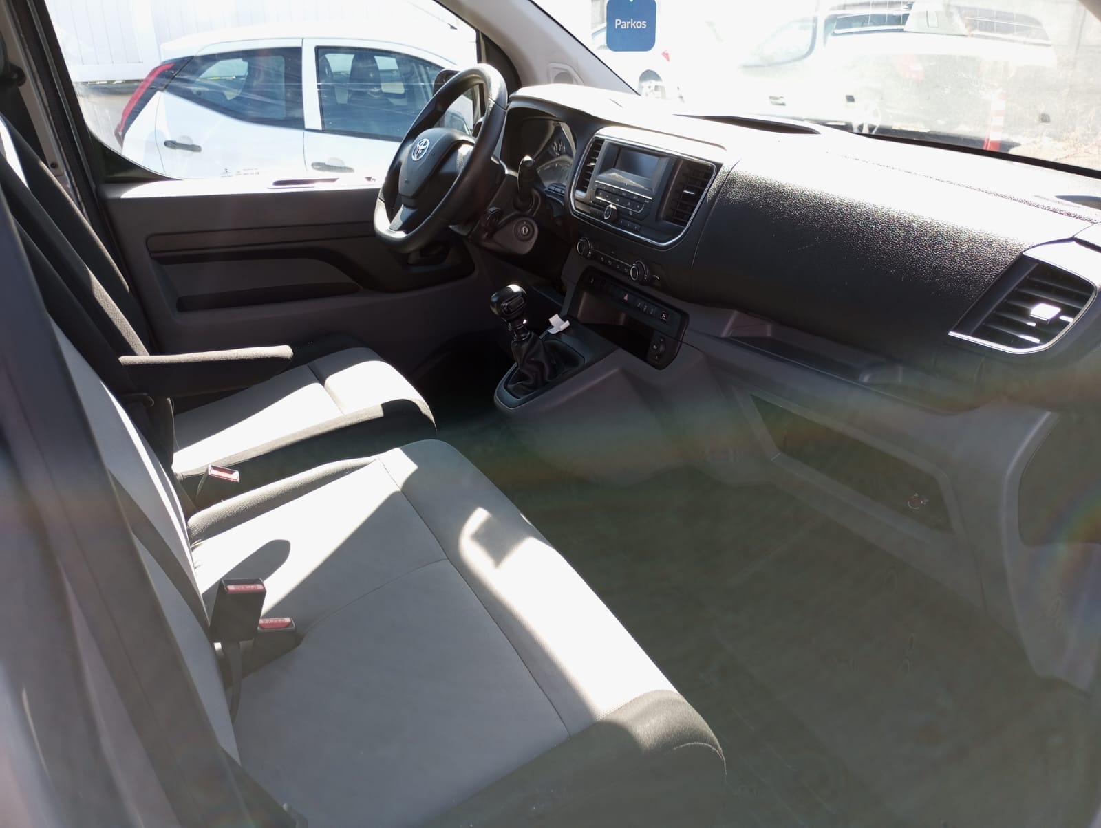 Toyota Proace Verso avec Audio Bluetooth