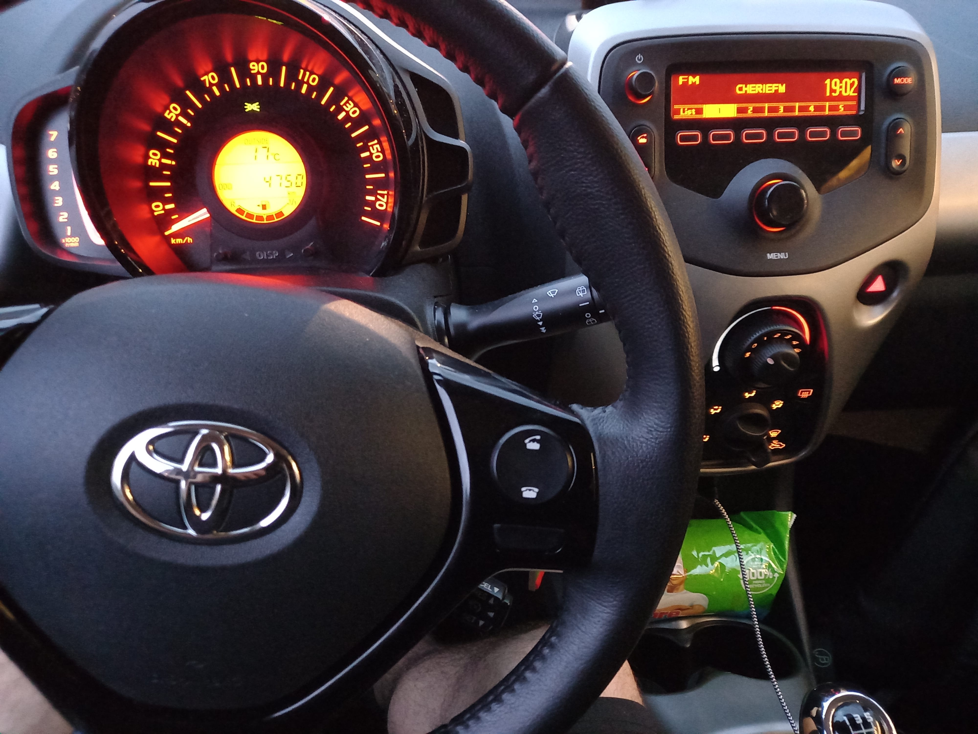 Toyota Aygo II X-PLAY II with Baby seat