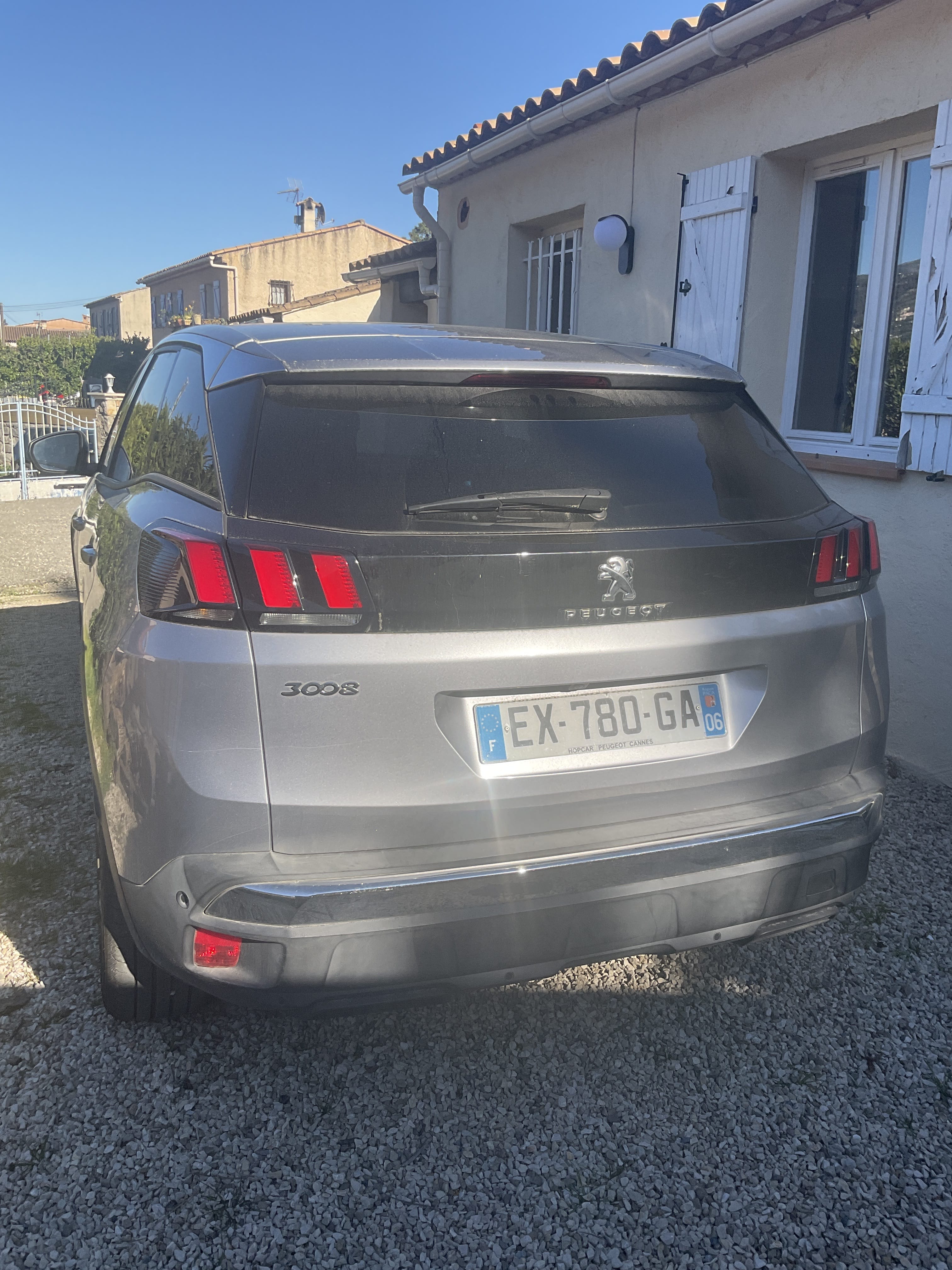Peugeot 3008 avec GPS