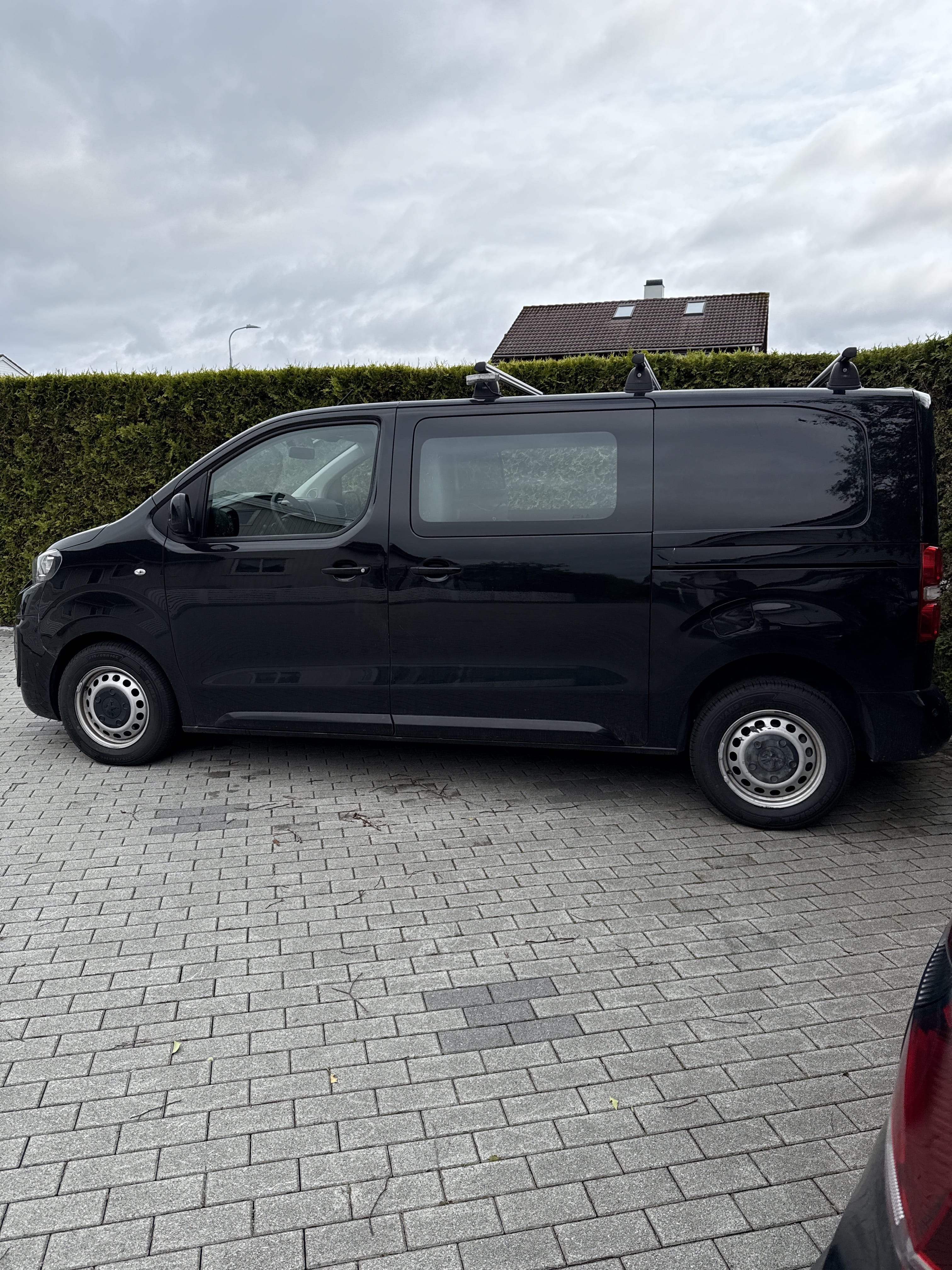 Peugeot Expert with Air conditioning