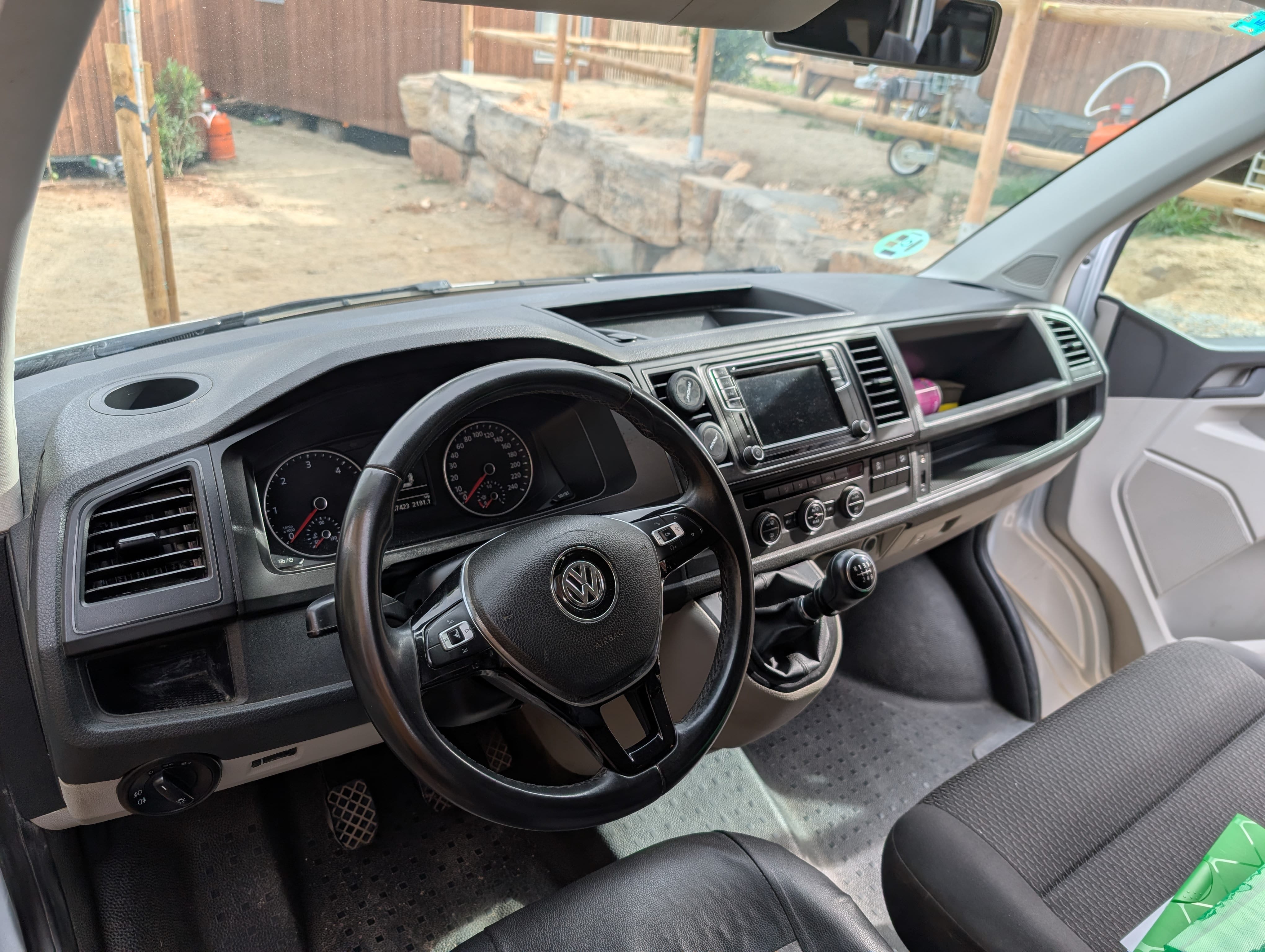 Volkswagen Caravelle con Silla infantil