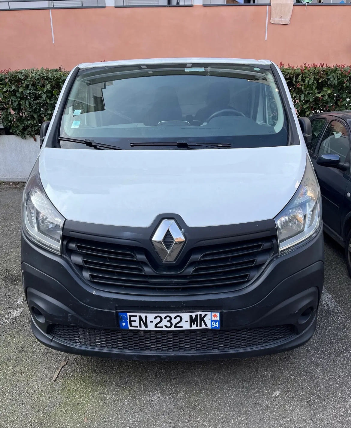 Renault Trafic avec diable avec Climatisation