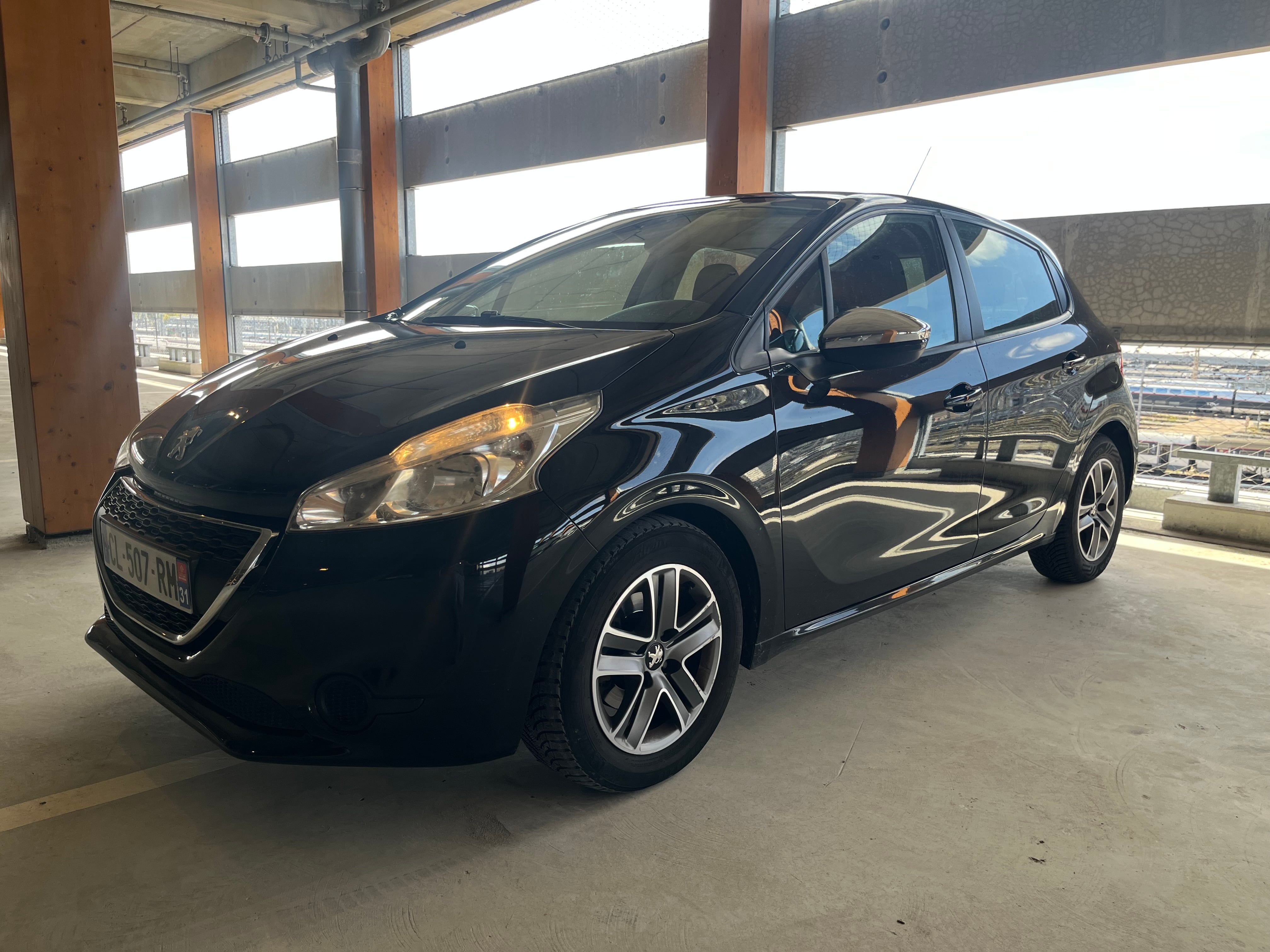 Peugeot 208 1.6 HDI, 2012, Diesel