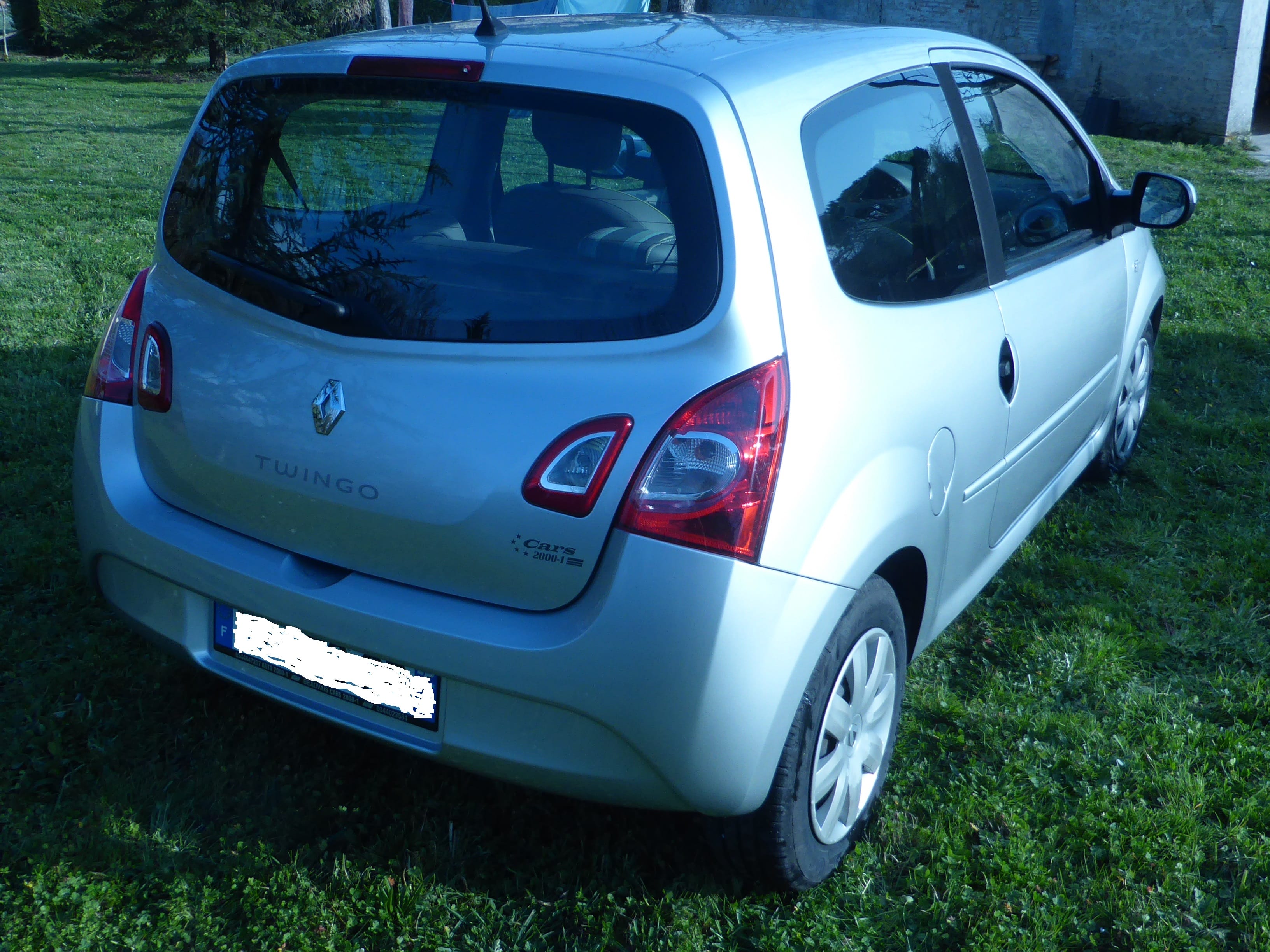 Renault Twingo E85 GRISE CLAIRE 1.2 16V 75Cv Expression avec Régulateur de vitesse