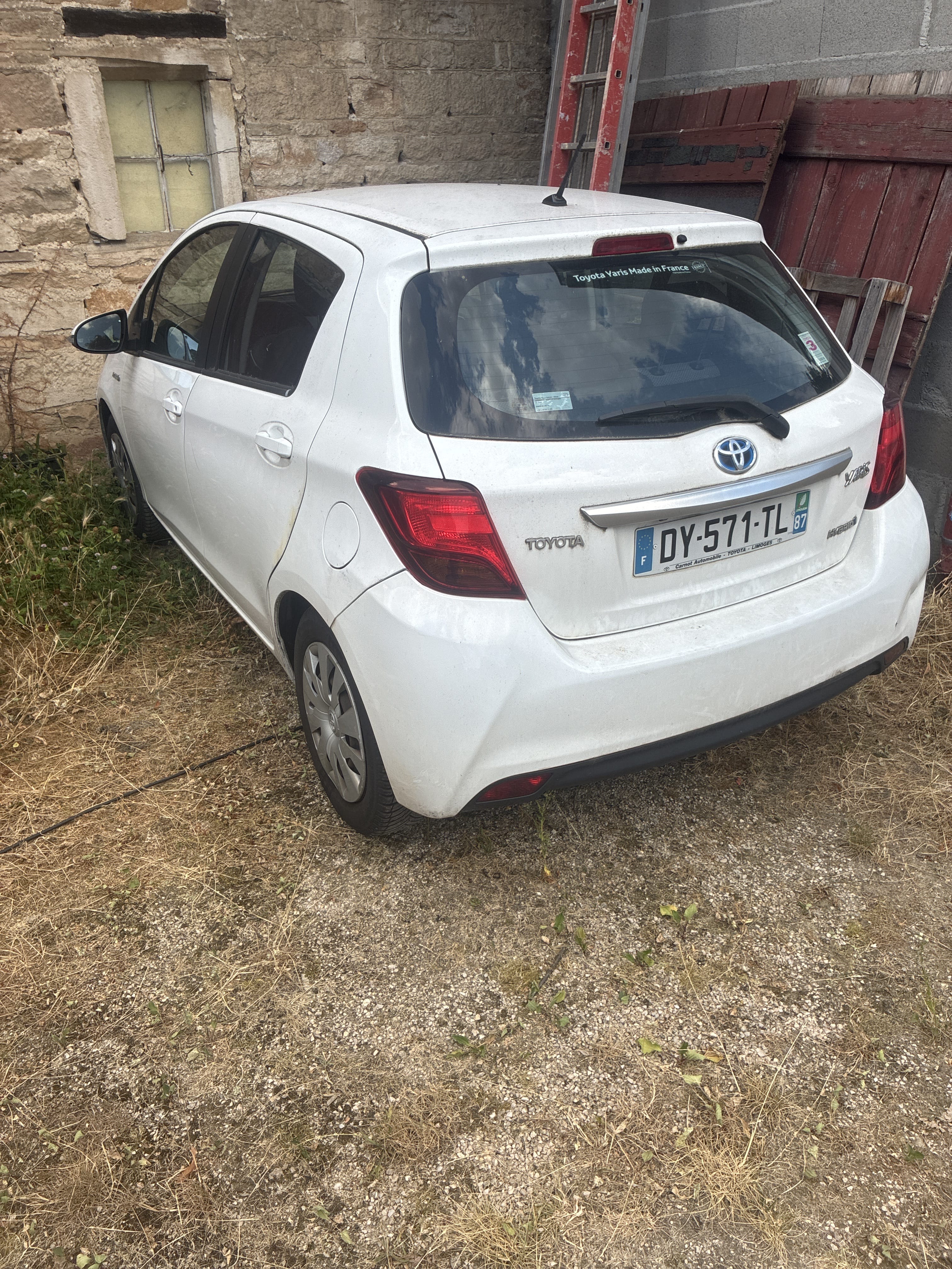Toyota Yaris Hybride avec GPS