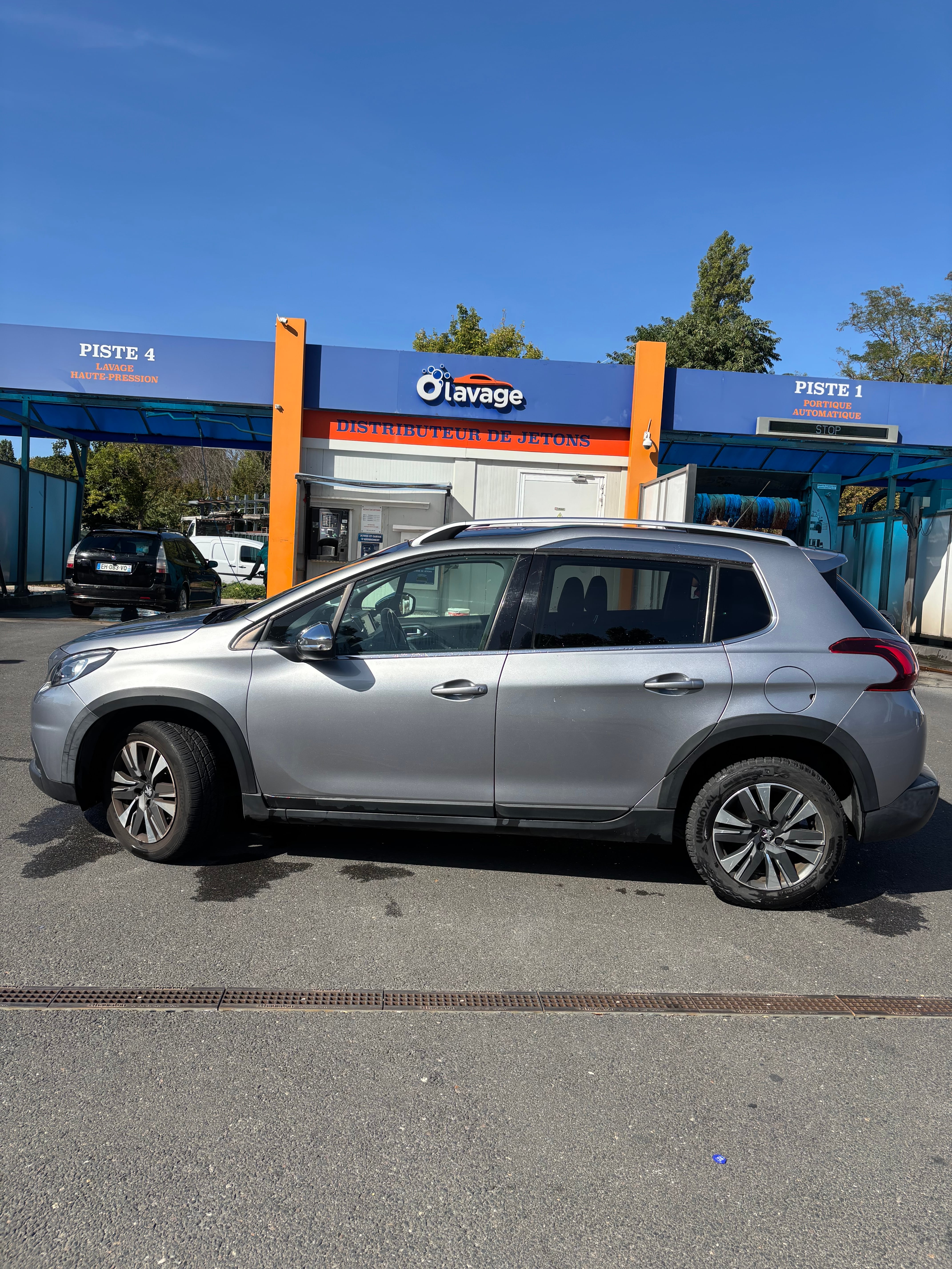 Peugeot 2008 avec Climatisation