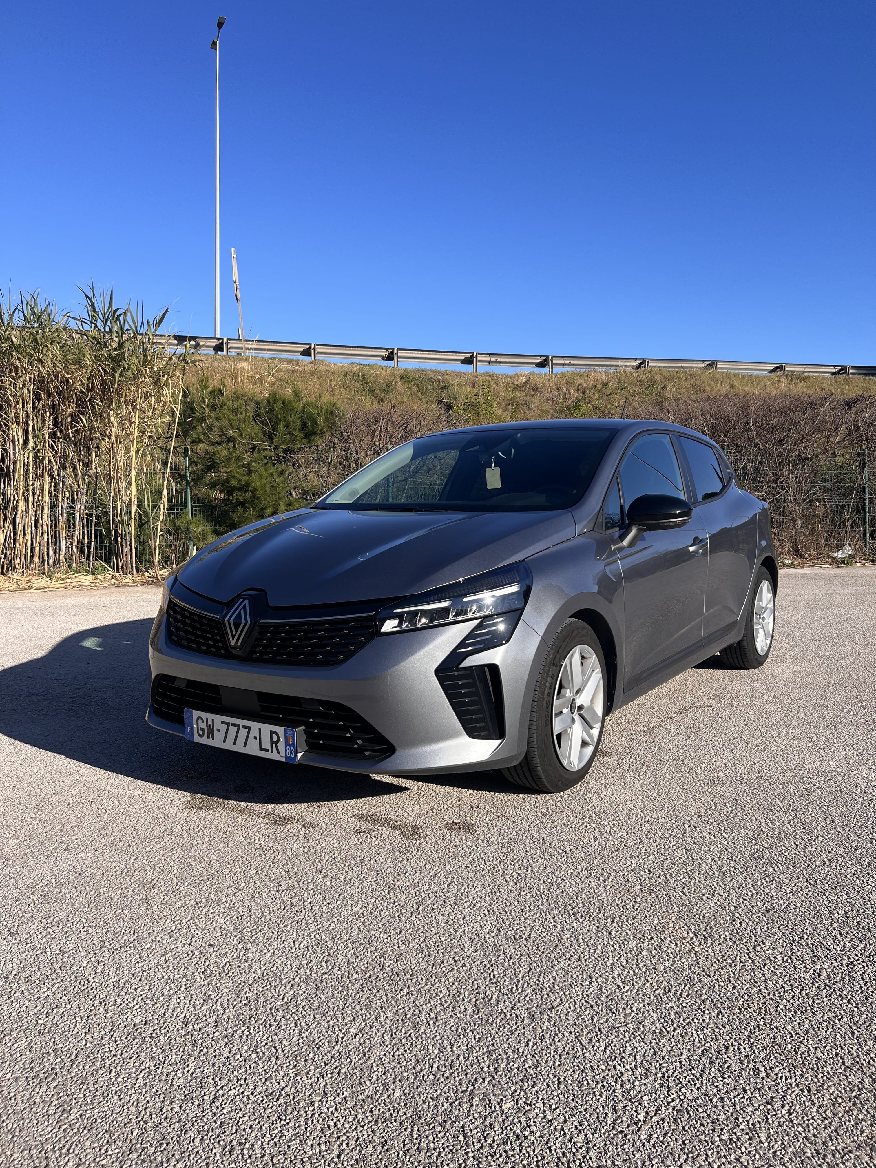 Renault Clio, 2024, Essence 95