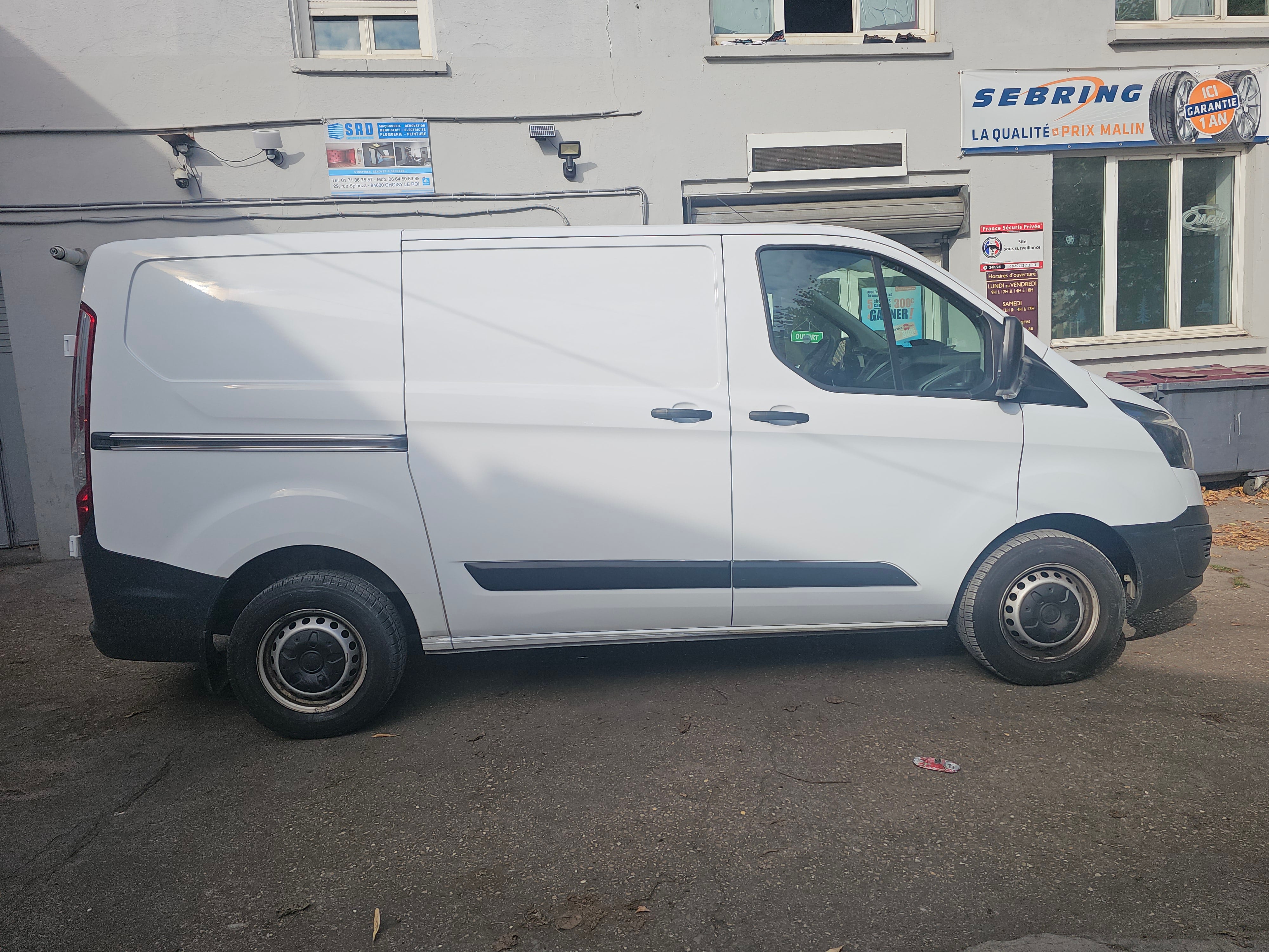 Ford Transit Custom Fourgon 6m3 - Paris 14 - clim mit Klimaanlage