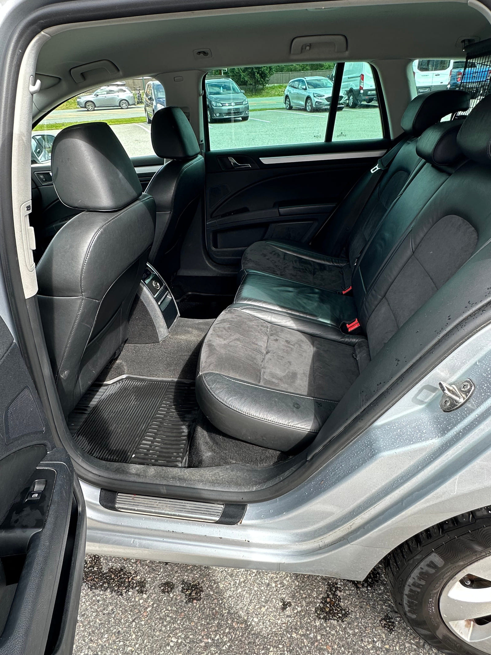 Skoda Superb med Tilhengerfeste
