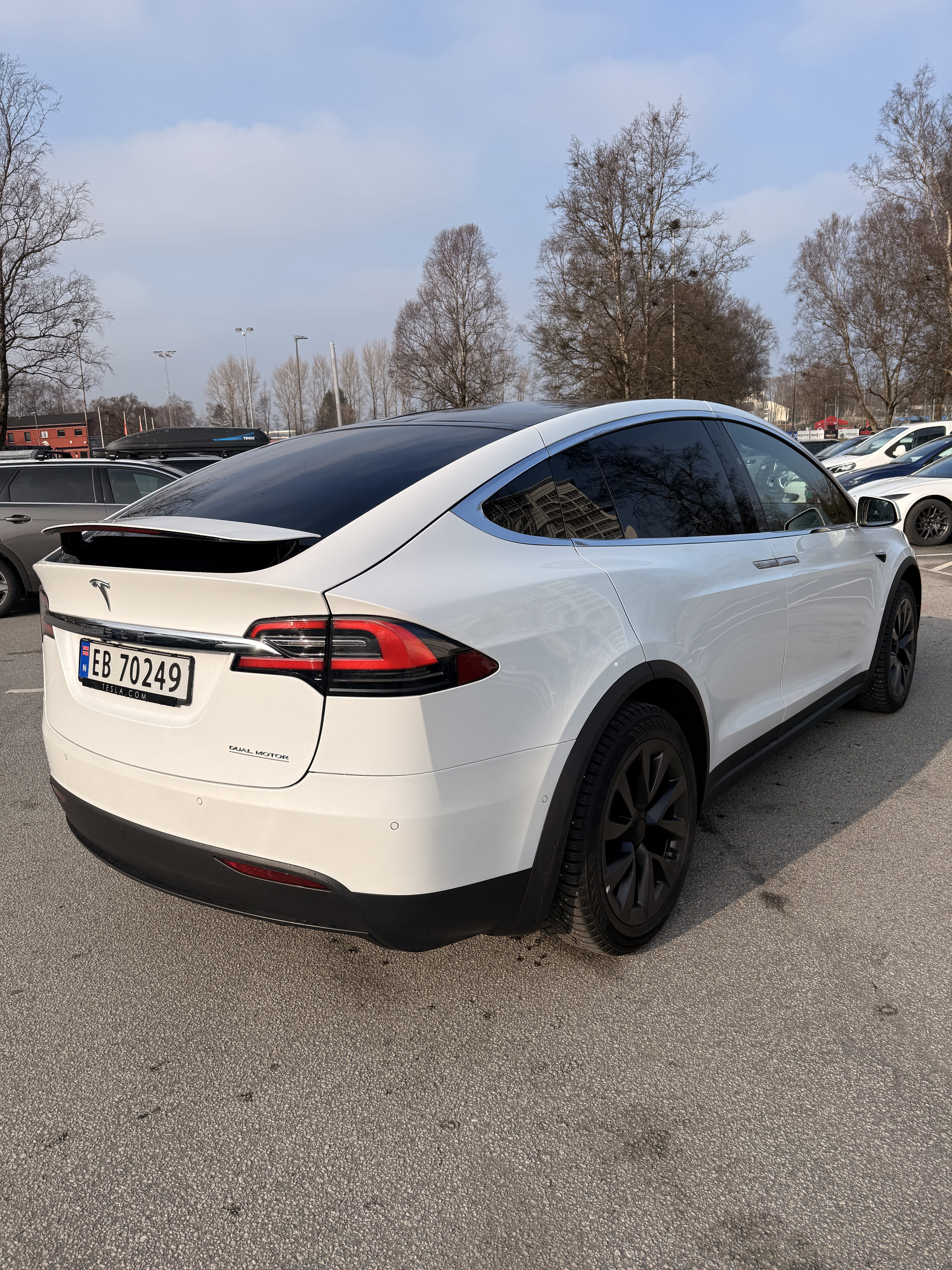 Tesla Model X Performance med Ryggekamera