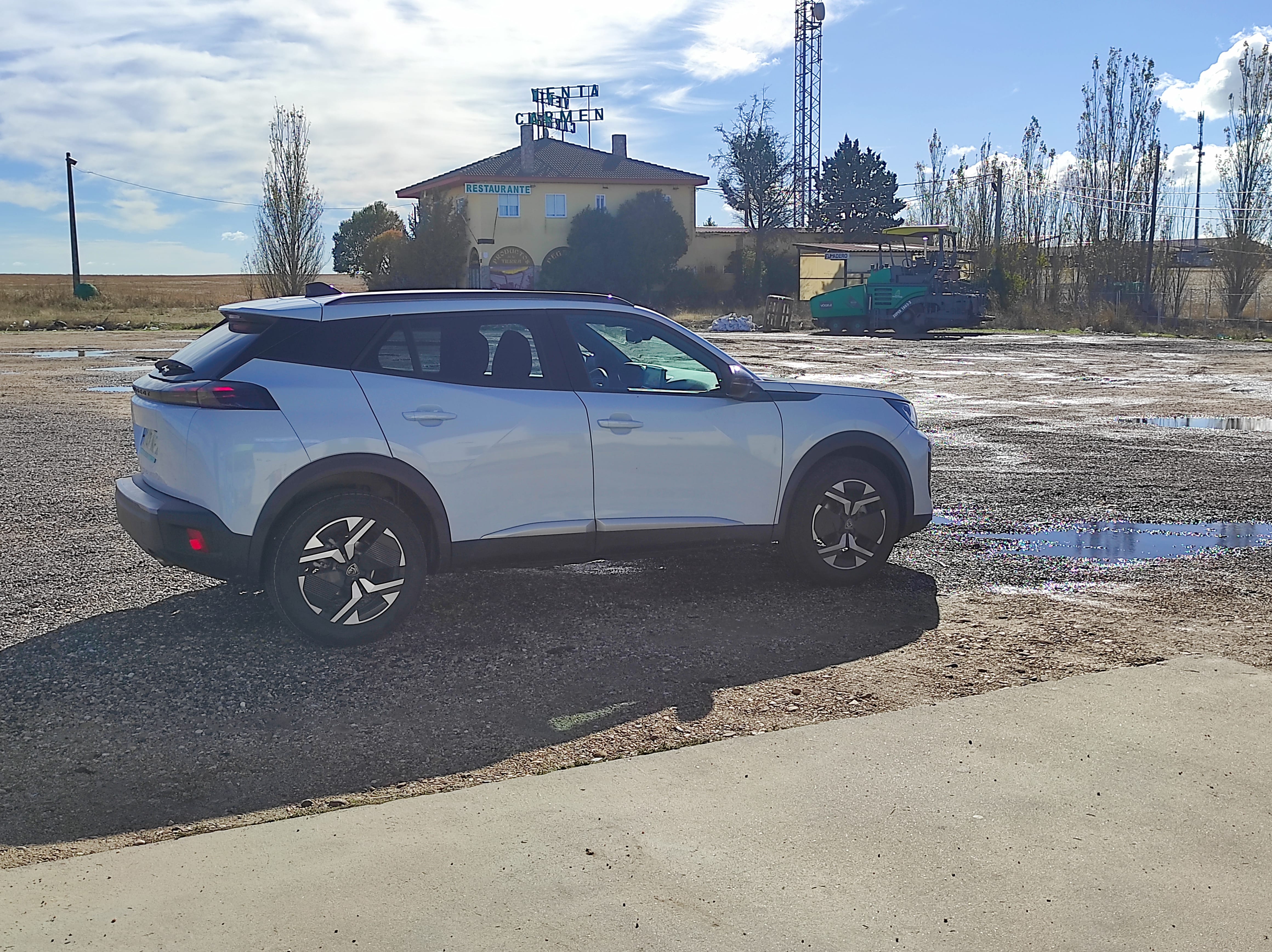 Peugeot 2008 1.2 con GPS