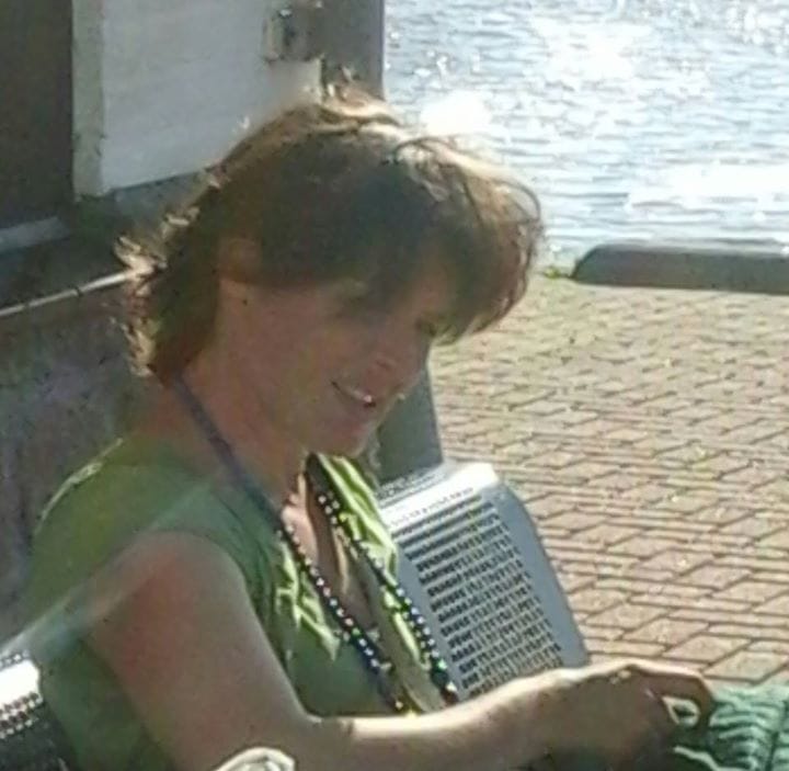 Anne A C