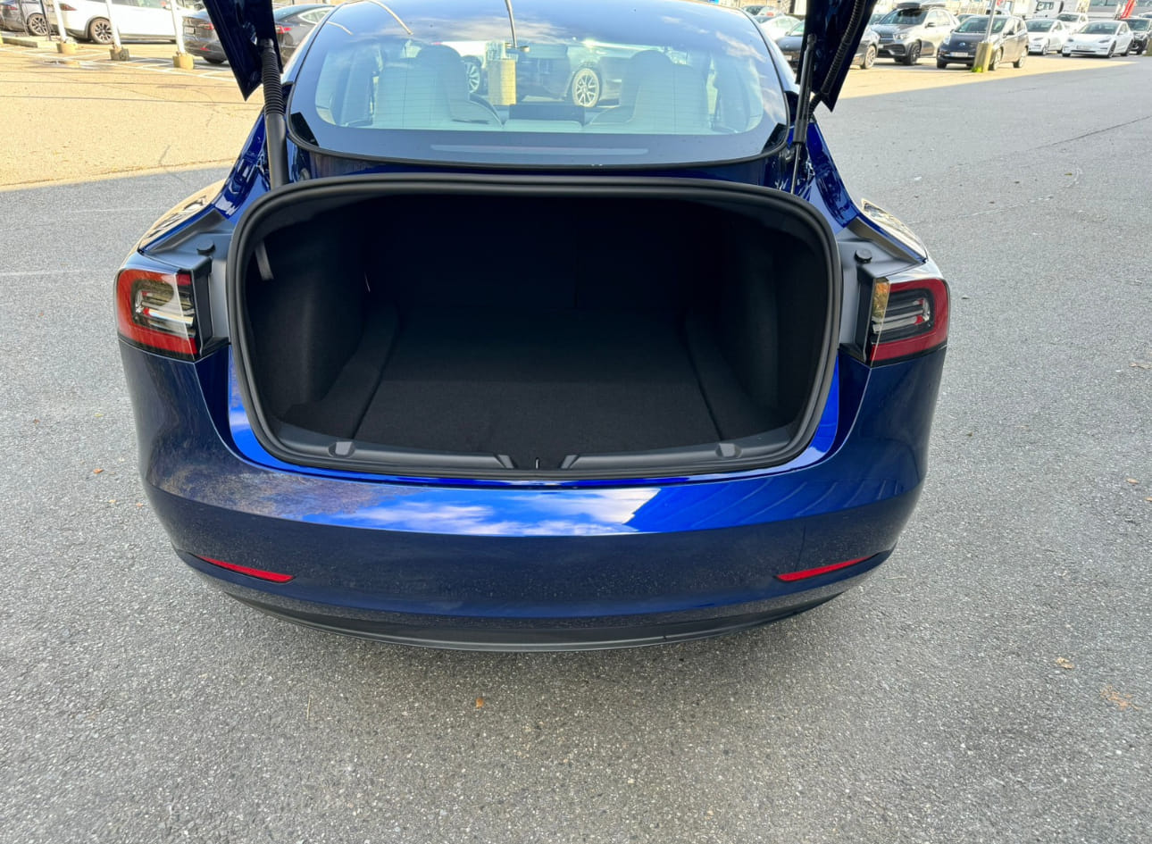 Tesla Model 3 Long Range with Dashcam