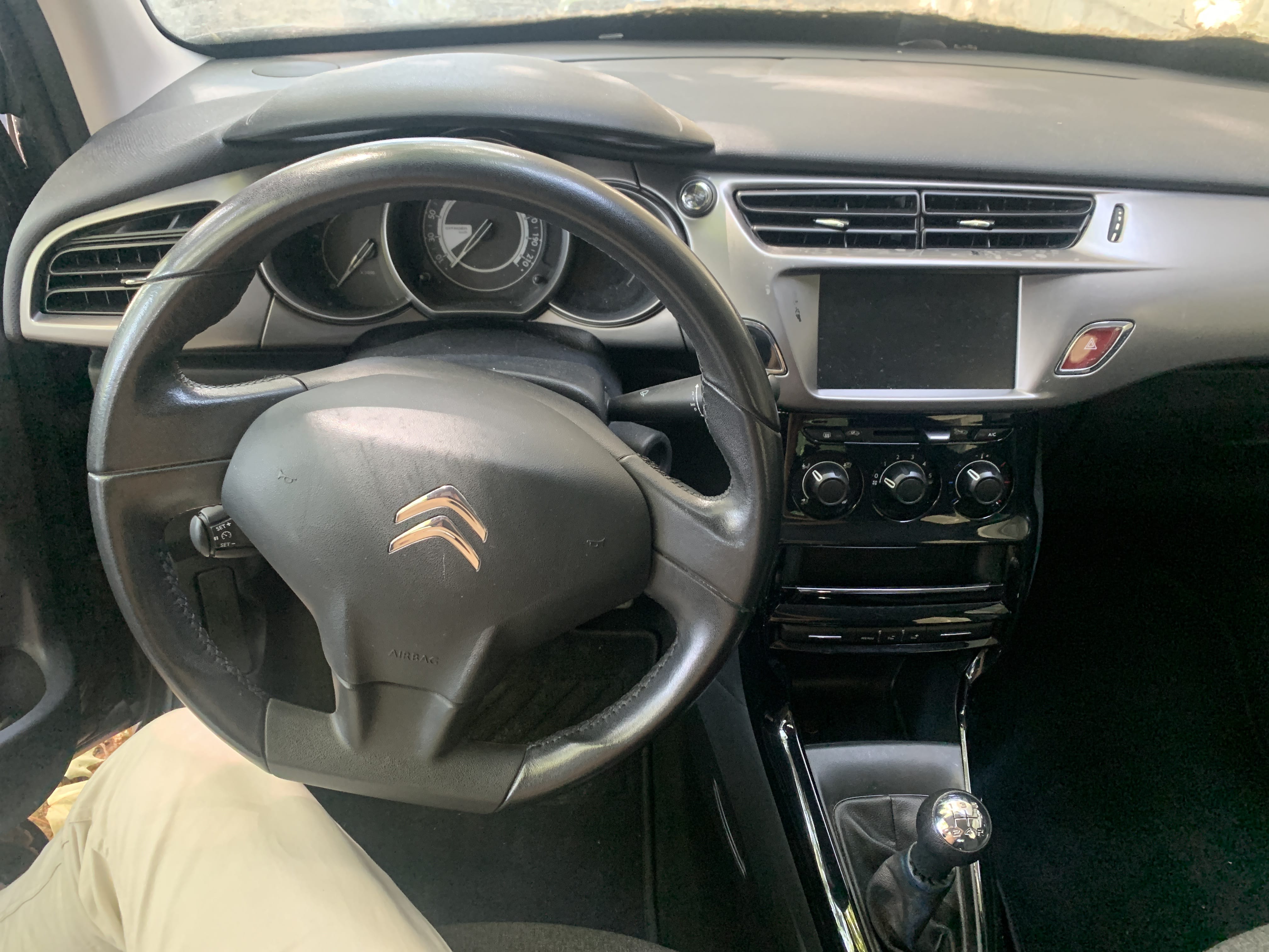 Citroen C3 1.2l with Cruise control