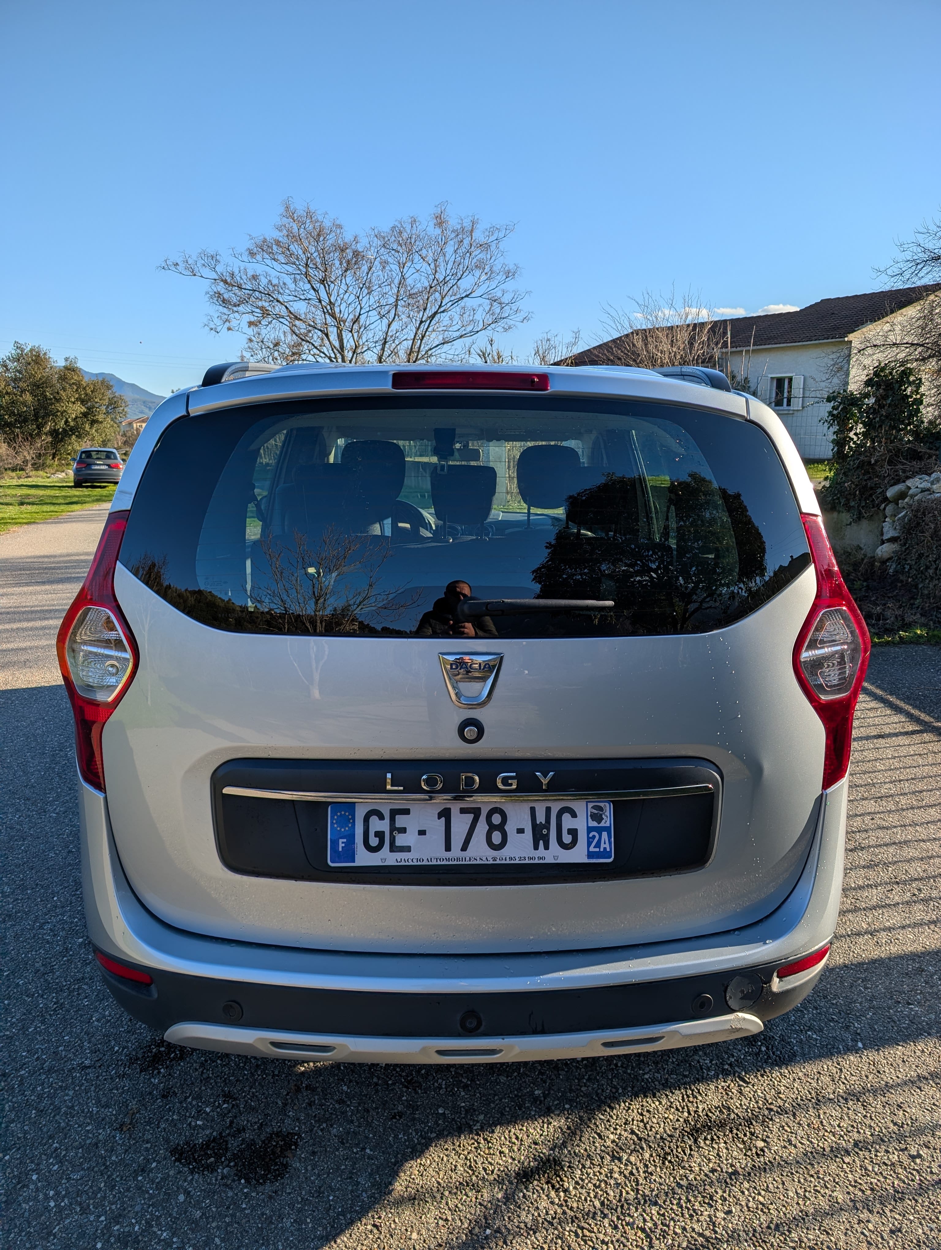 Dacia Lodgy avec Apple CarPlay
