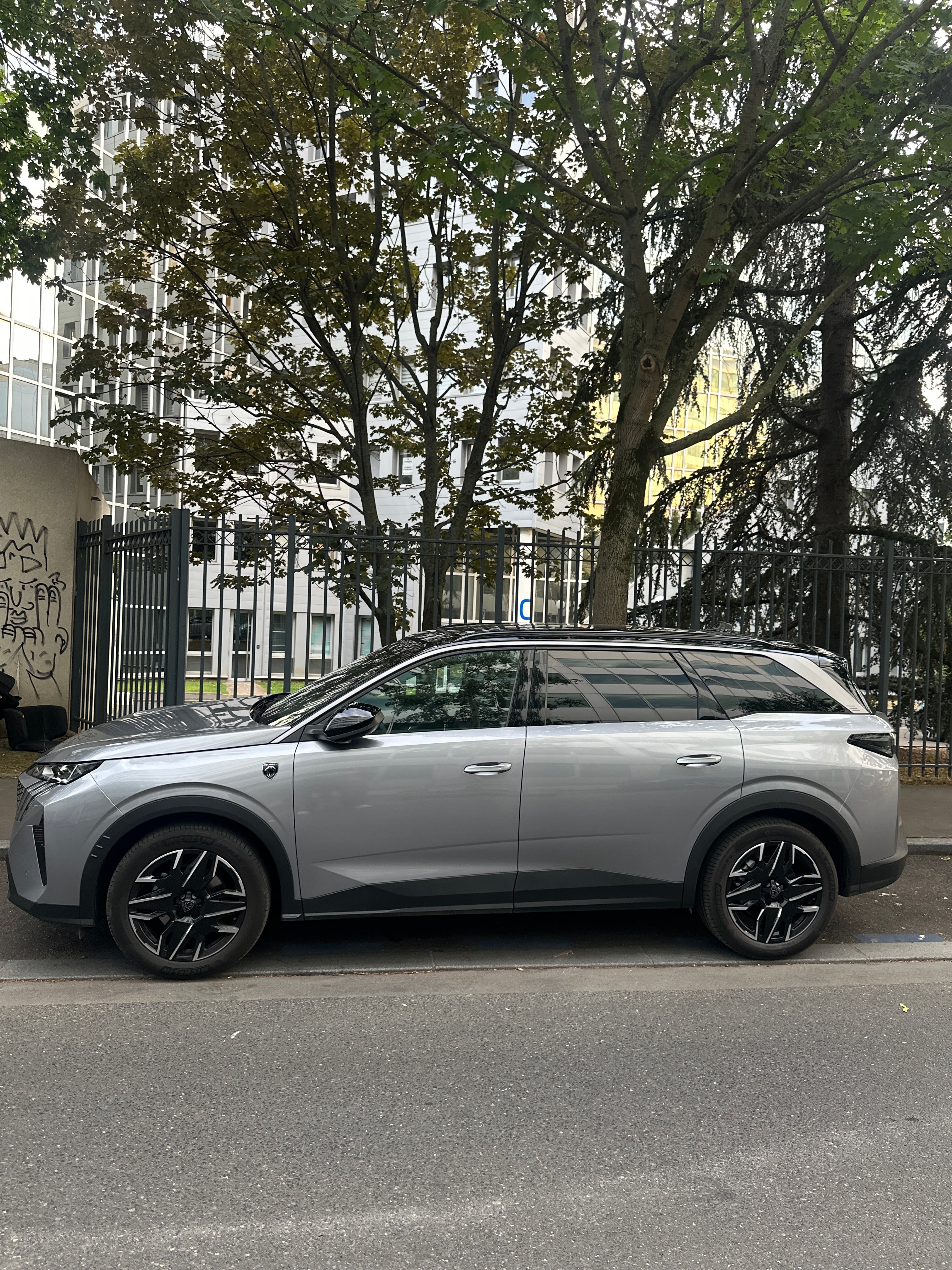 Peugeot 5008 avec Climatisation