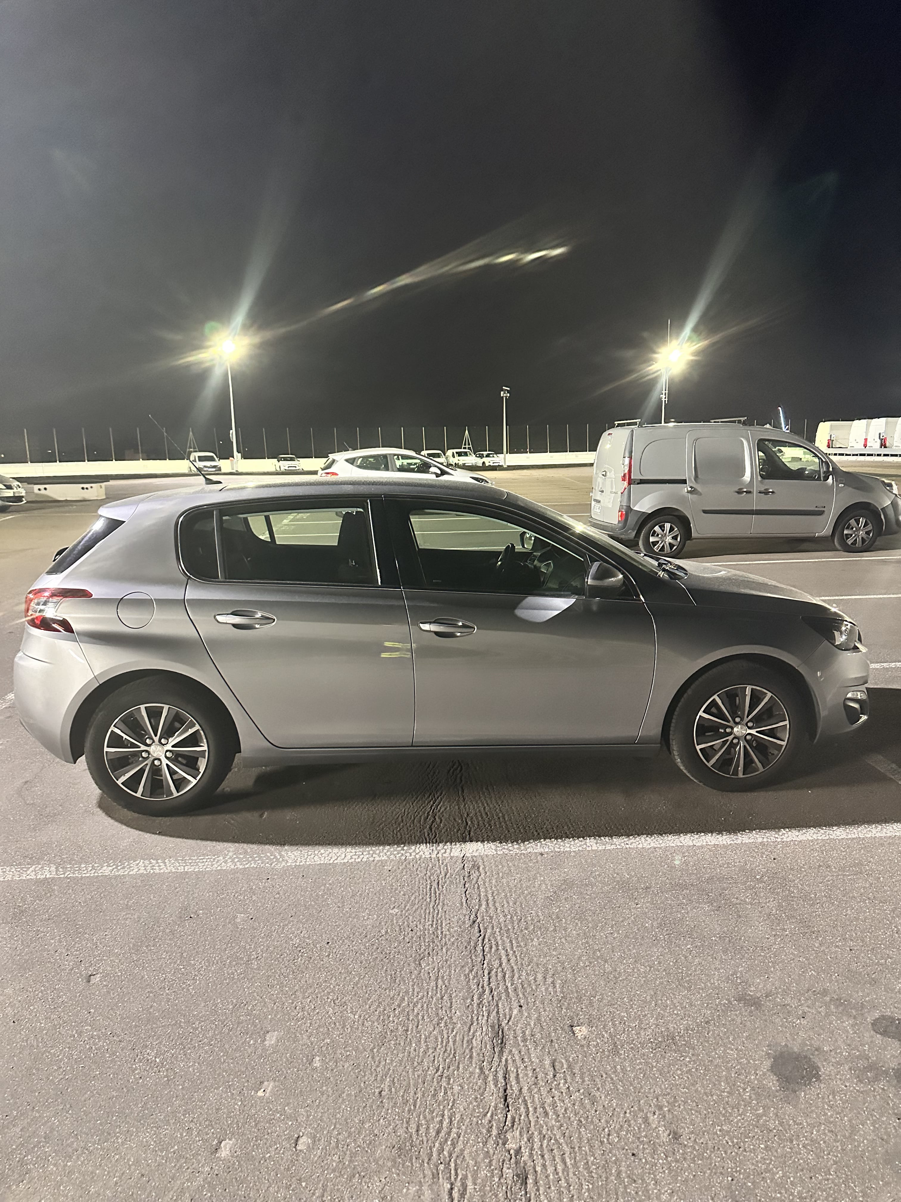 Peugeot 308 avec Climatisation