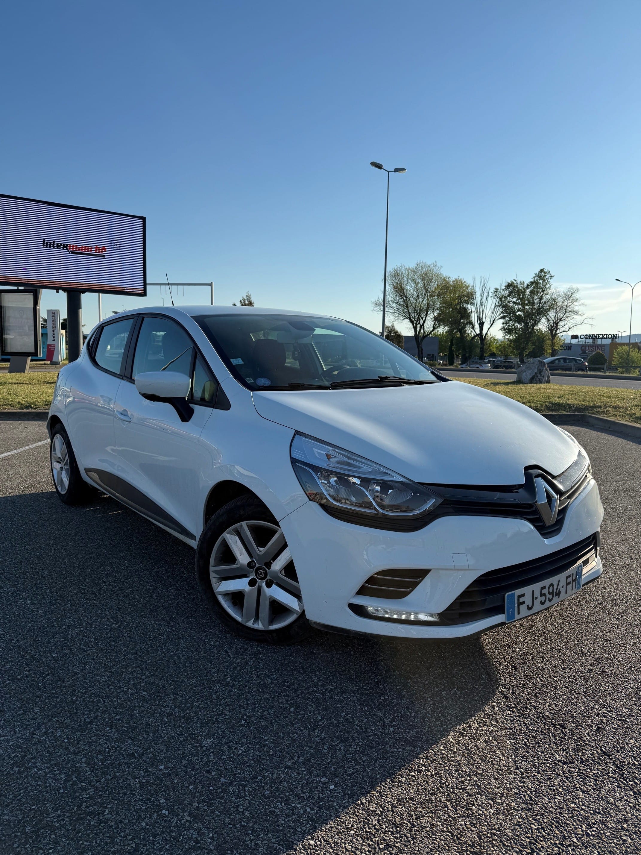 Renault Clio IV 0.9 Tce Blanche avec Port USB