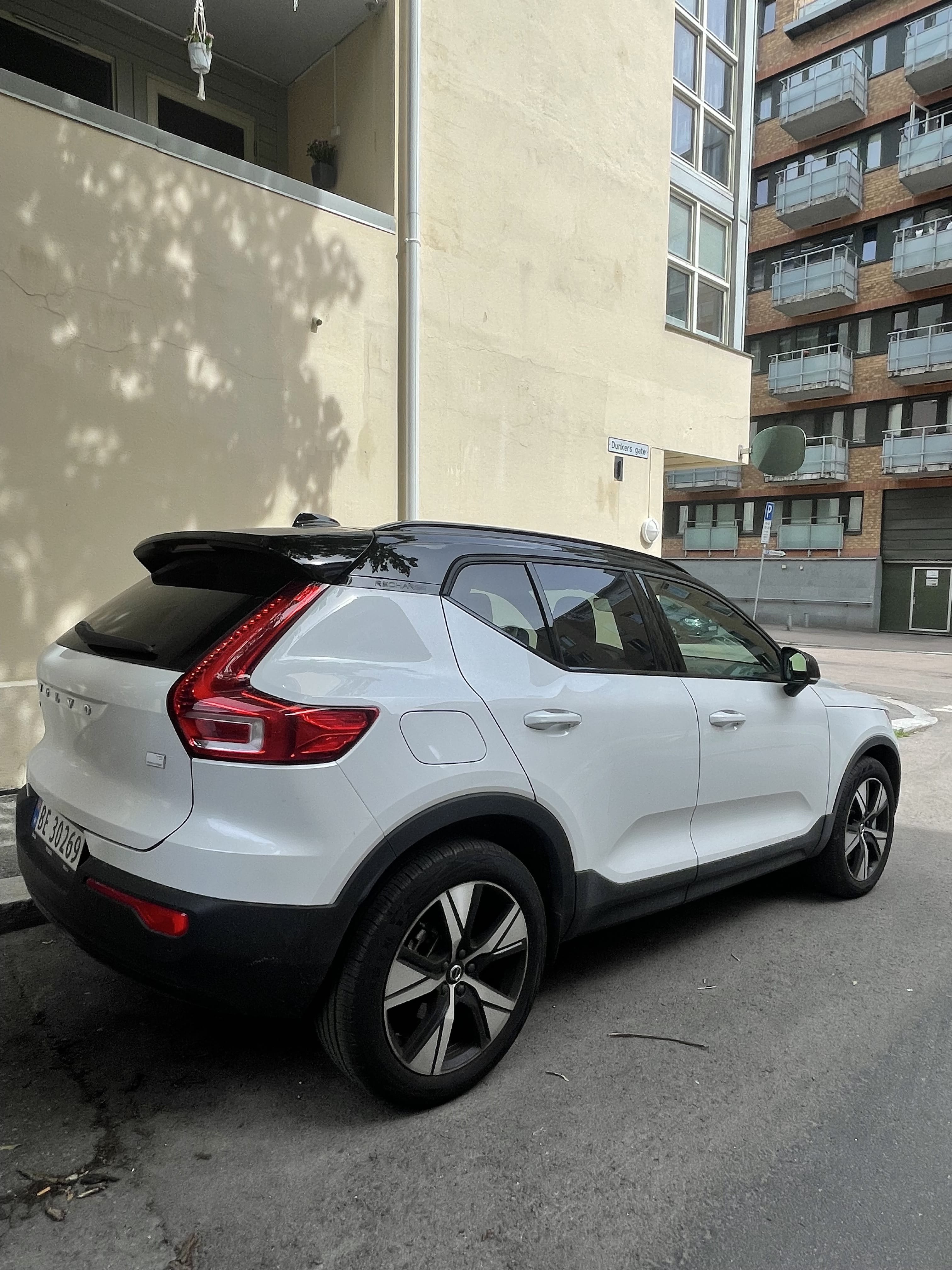 Volvo XC40 with Air conditioning