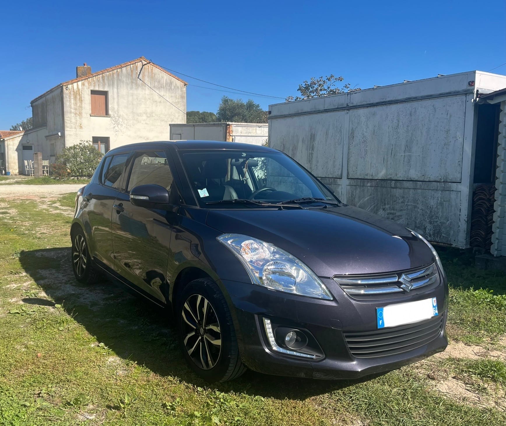 Suzuki Swift, 2015, Essence 95