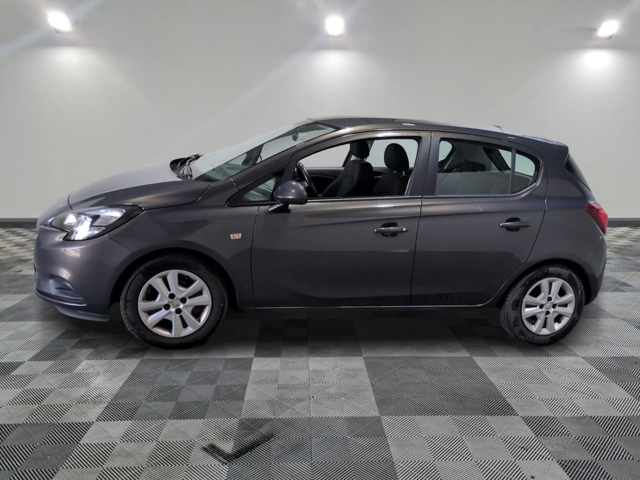 Opel Corsa mit Klimaanlage