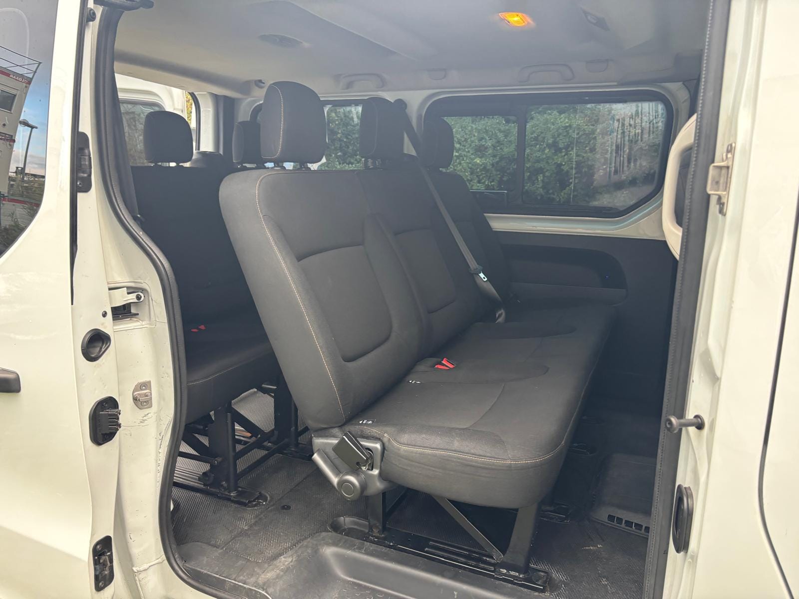 Renault Trafic Passenger avec Siège bébé