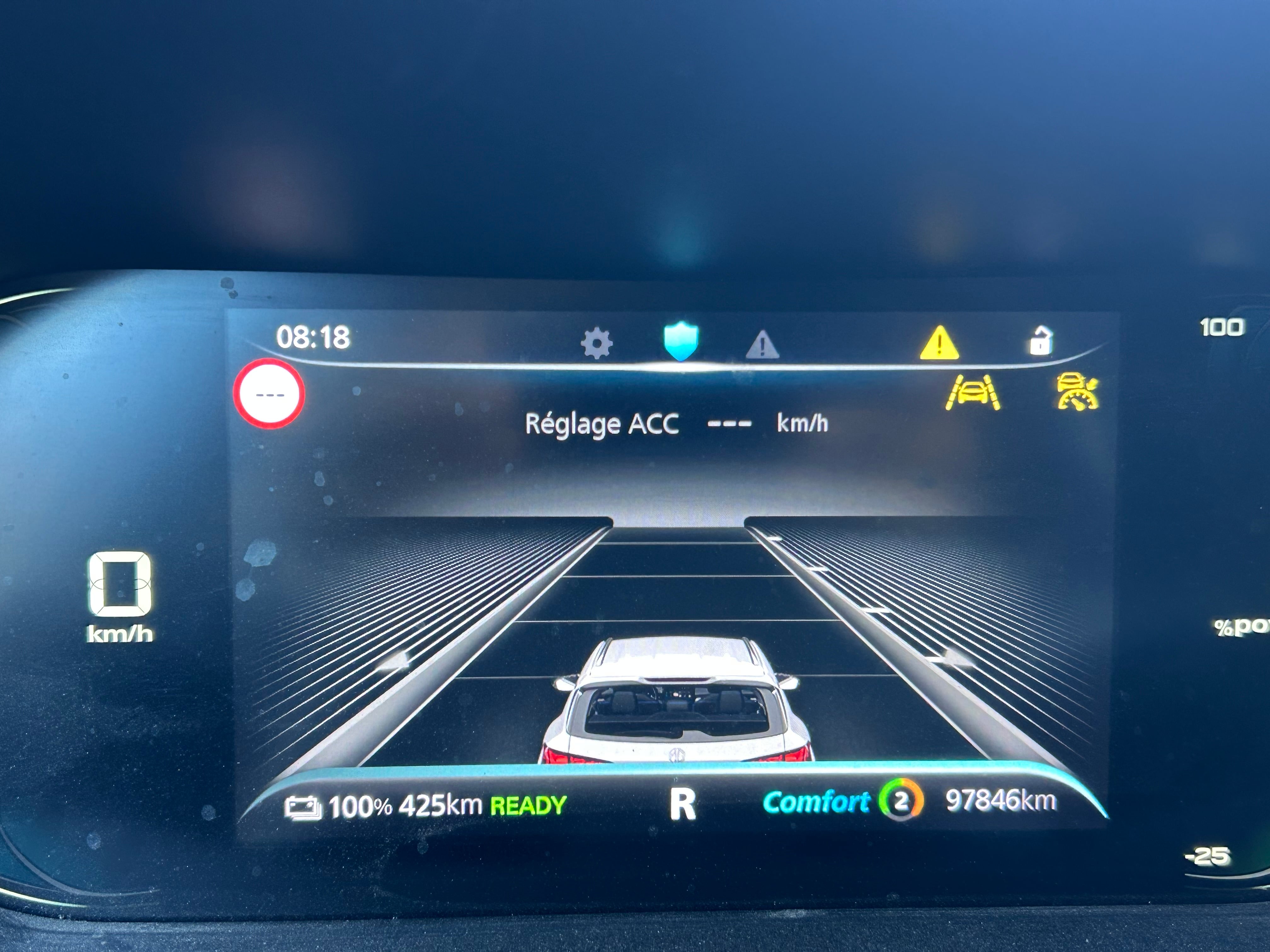 MG MG5 avec GPS