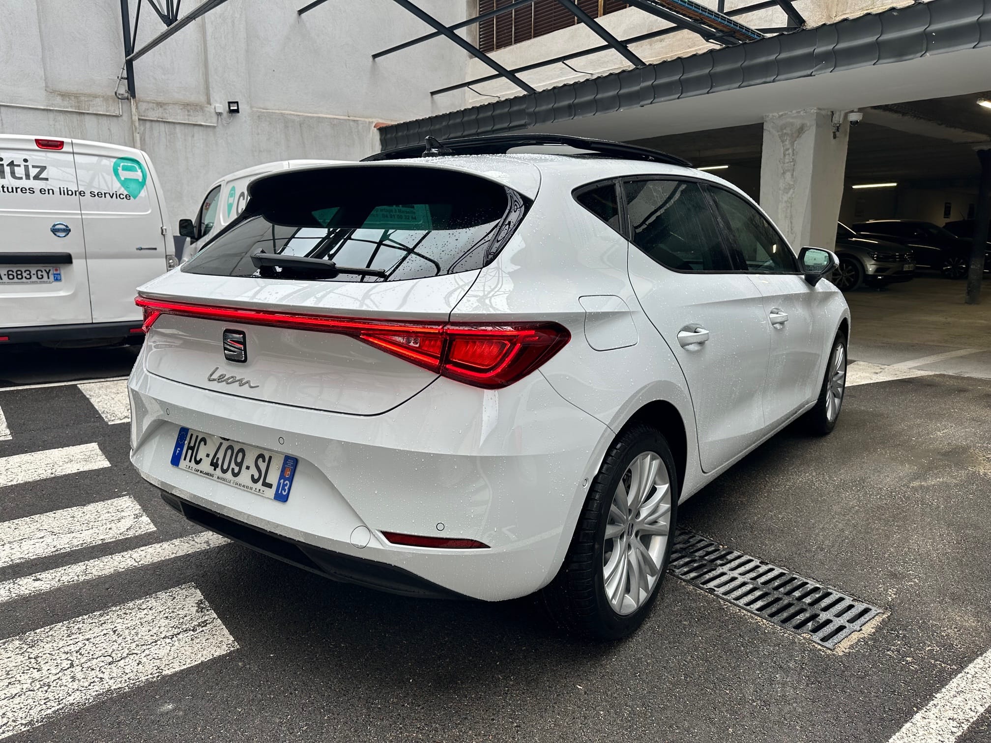 Seat Leon 2025 TOIT OUVRANT ET BOÎTE AUTO avec Climatisation