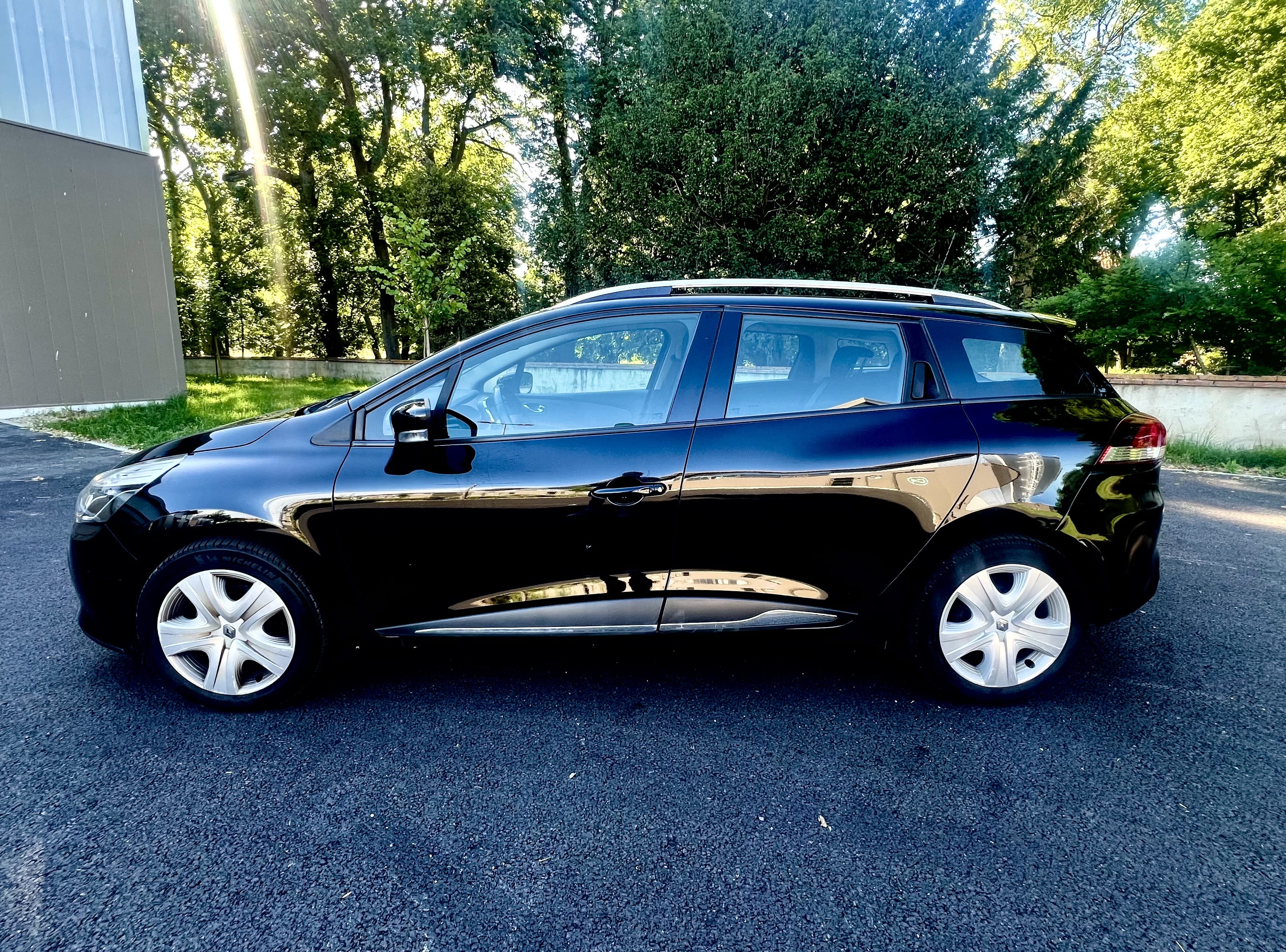 Renault Clio Estate avec Climatisation