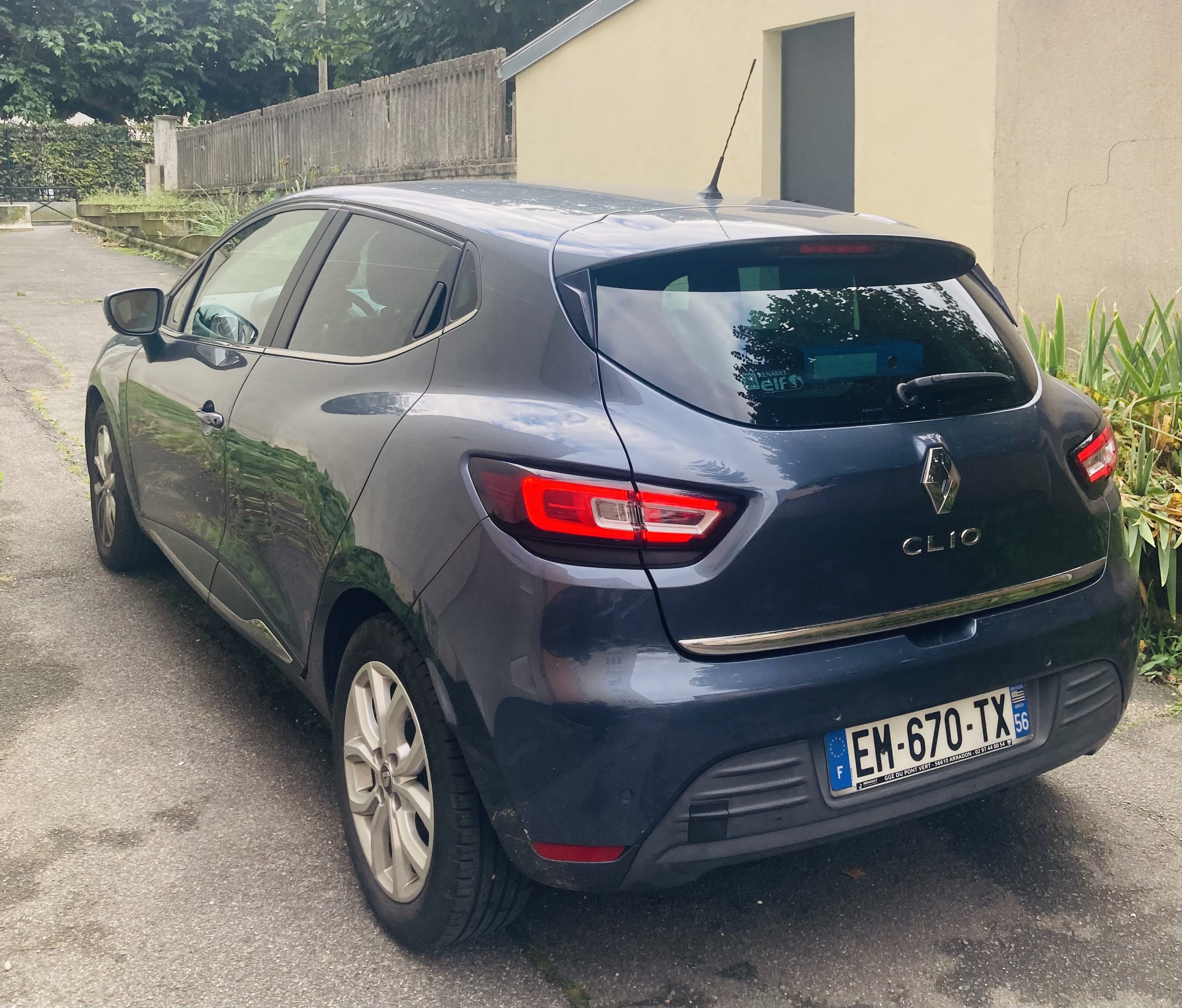 Renault Clio avec GPS