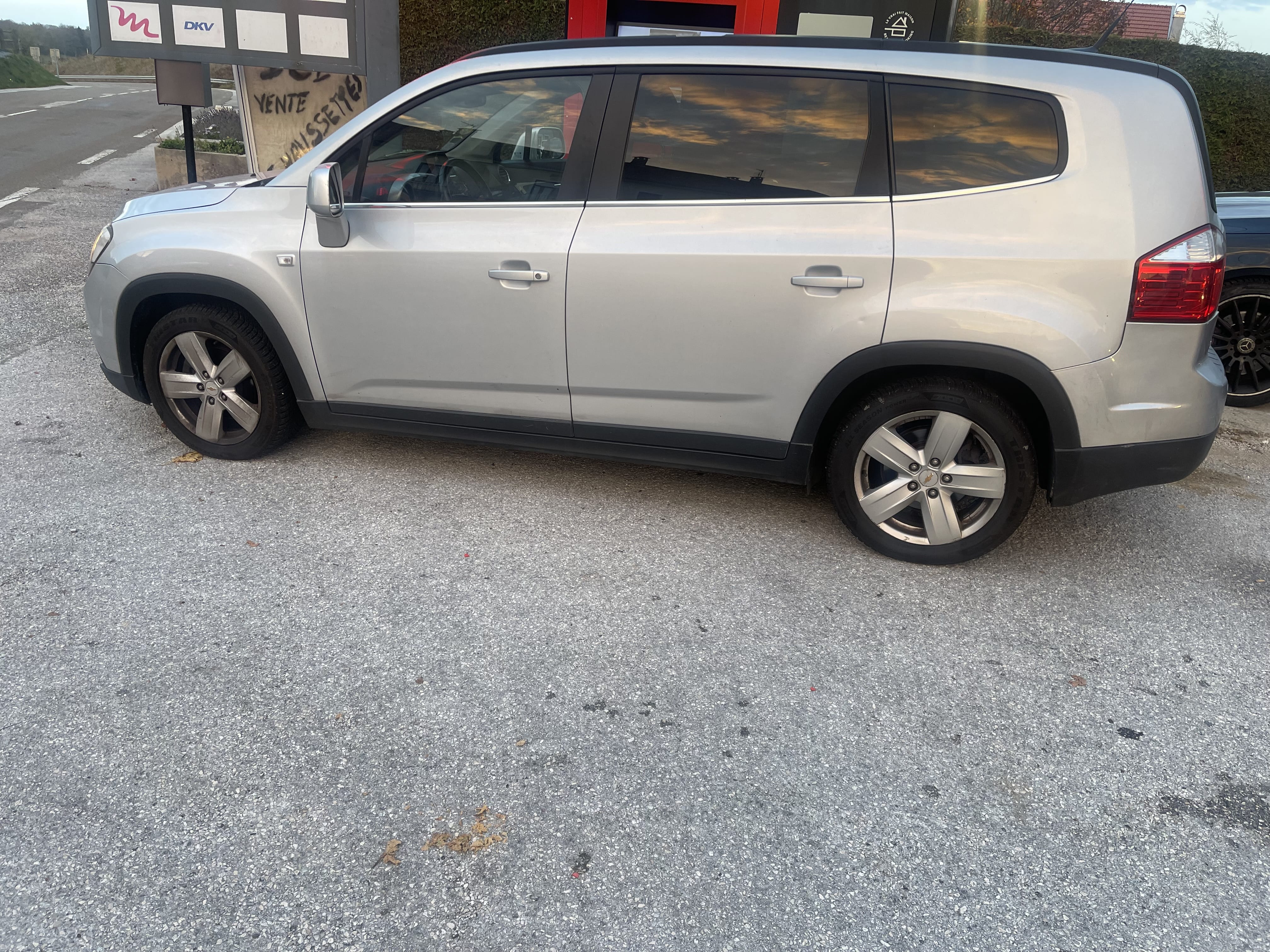 Chevrolet Orlando avec Climatisation