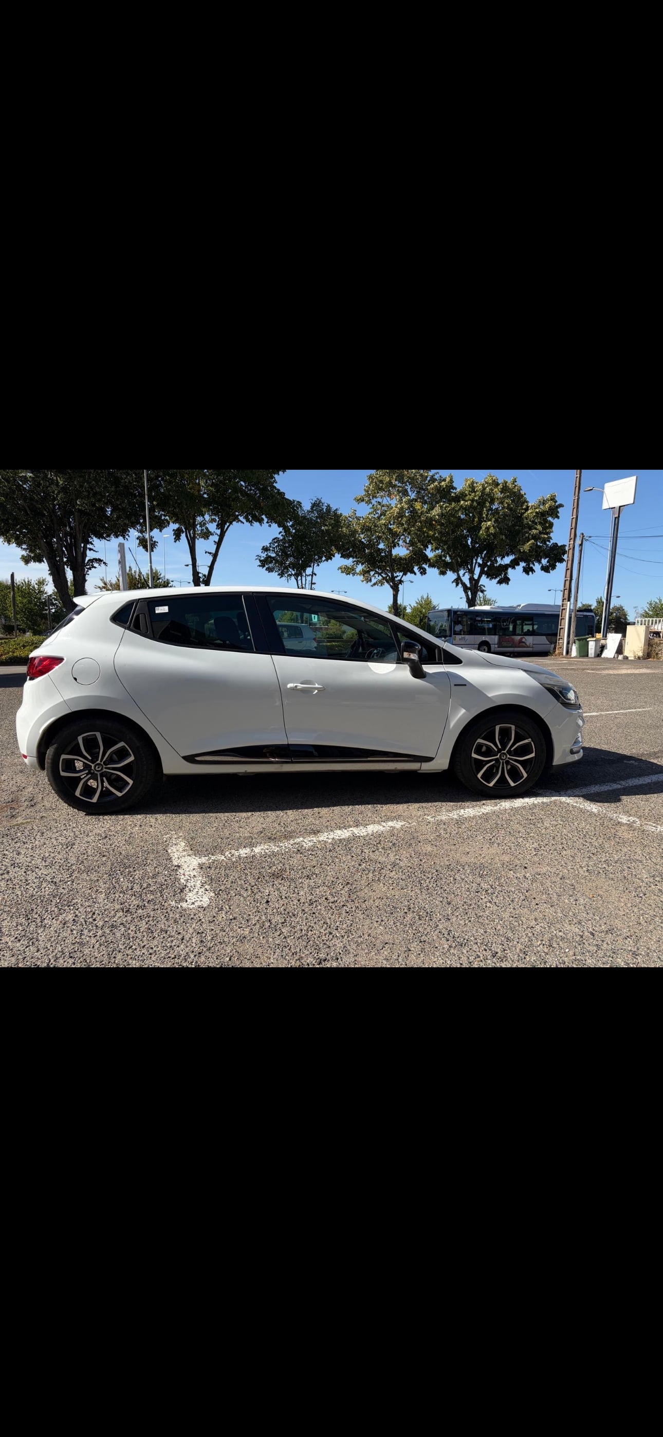 Renault Clio avec Port USB