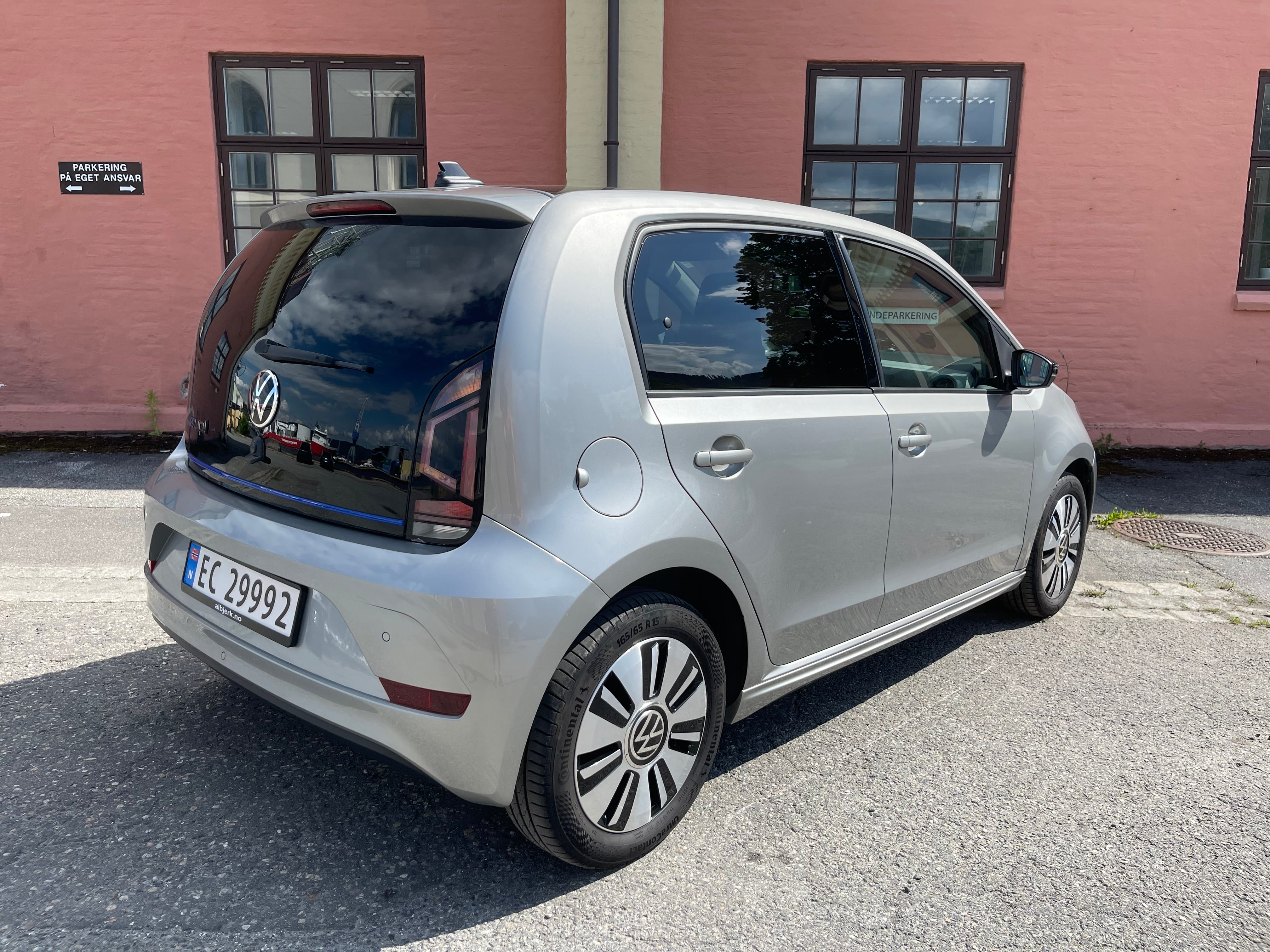 Volkswagen e-Up ! med Bluetooth audio